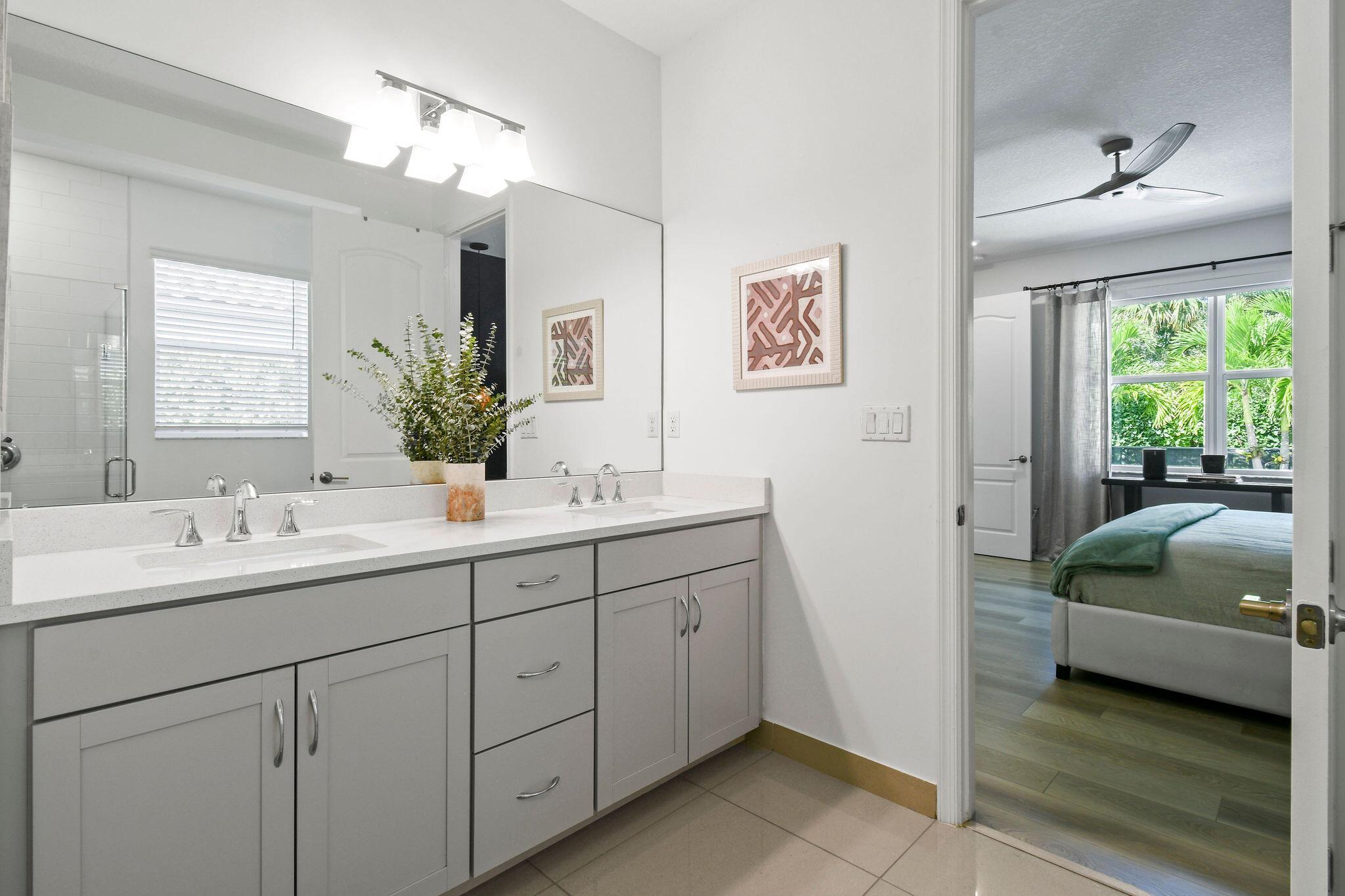 Crestwood North BELLASERA - Residential Lease