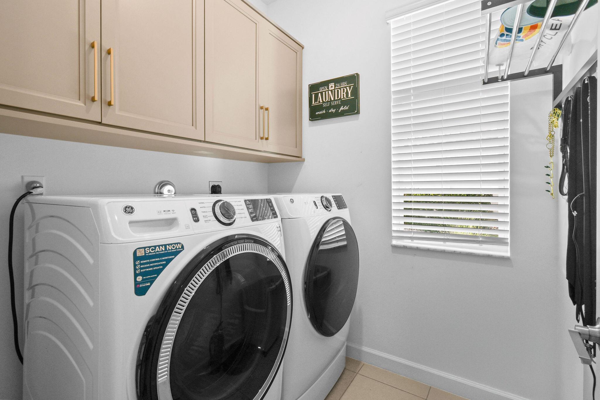 Crestwood North BELLASERA - Residential Lease