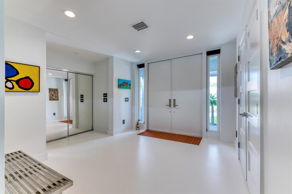 OLYMPUS - Residential