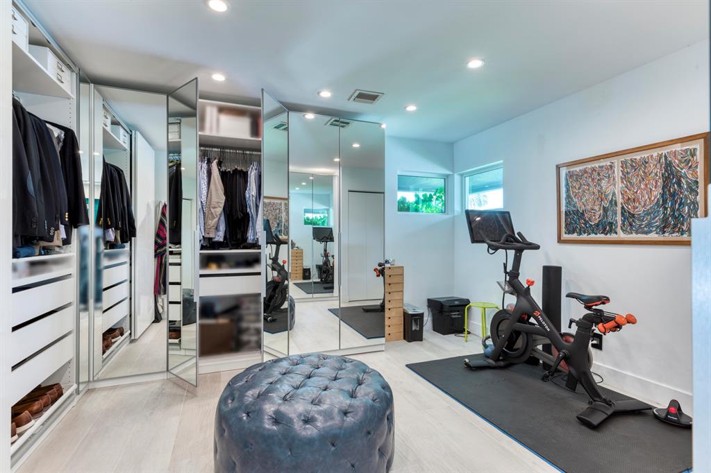 OLYMPUS - Residential