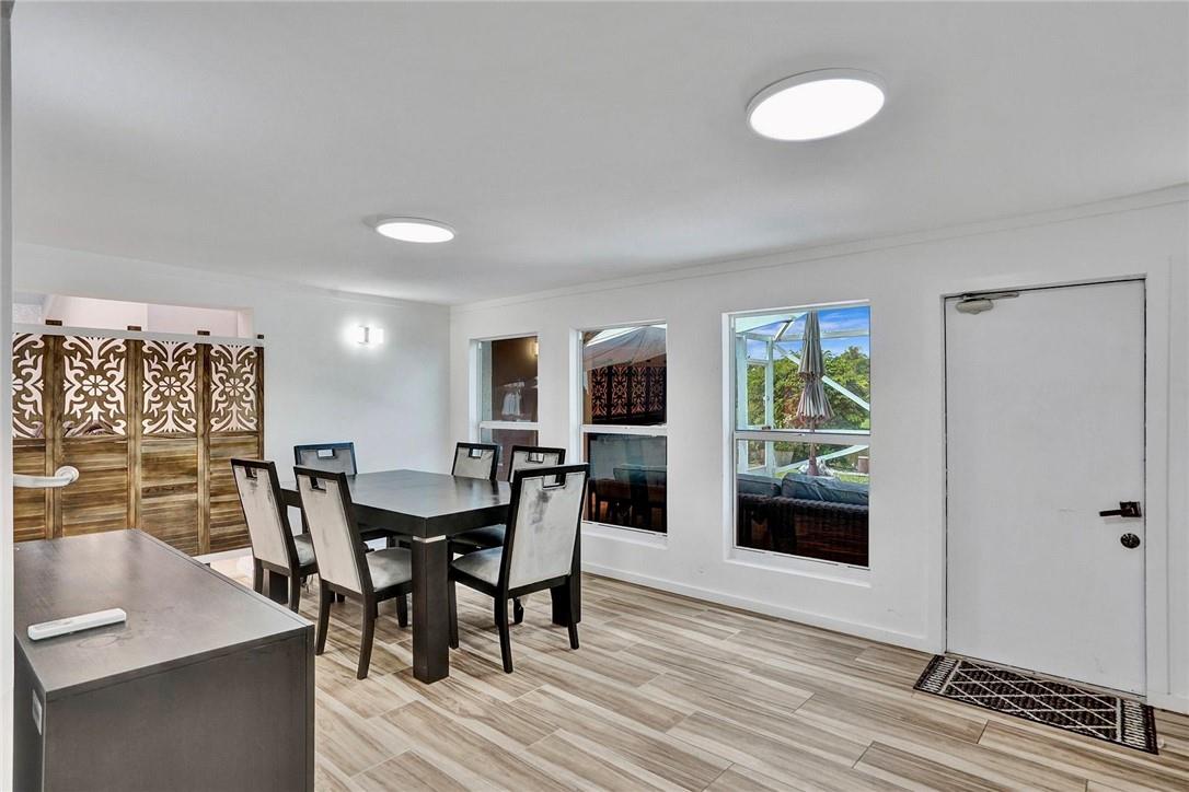 BOCA GREENS - Residential