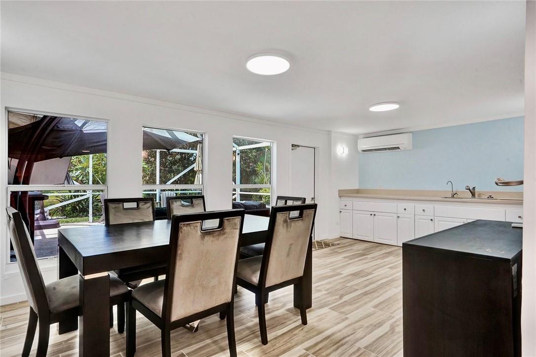 BOCA GREENS - Residential