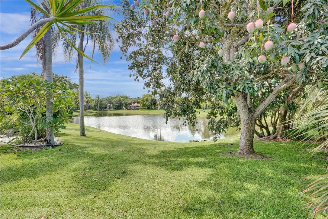 BOCA GREENS - Residential