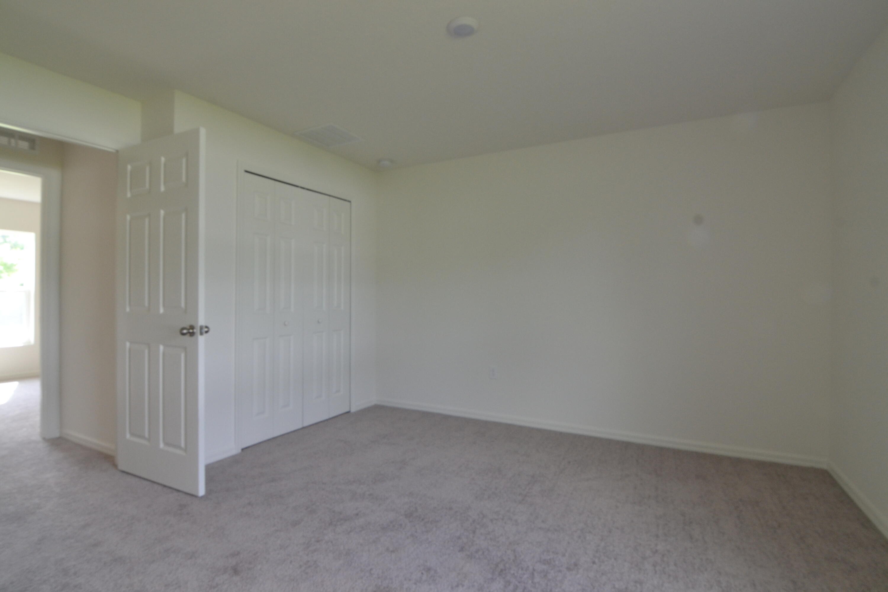 PORT ST LUCIE SECTION 9 - Residential Lease