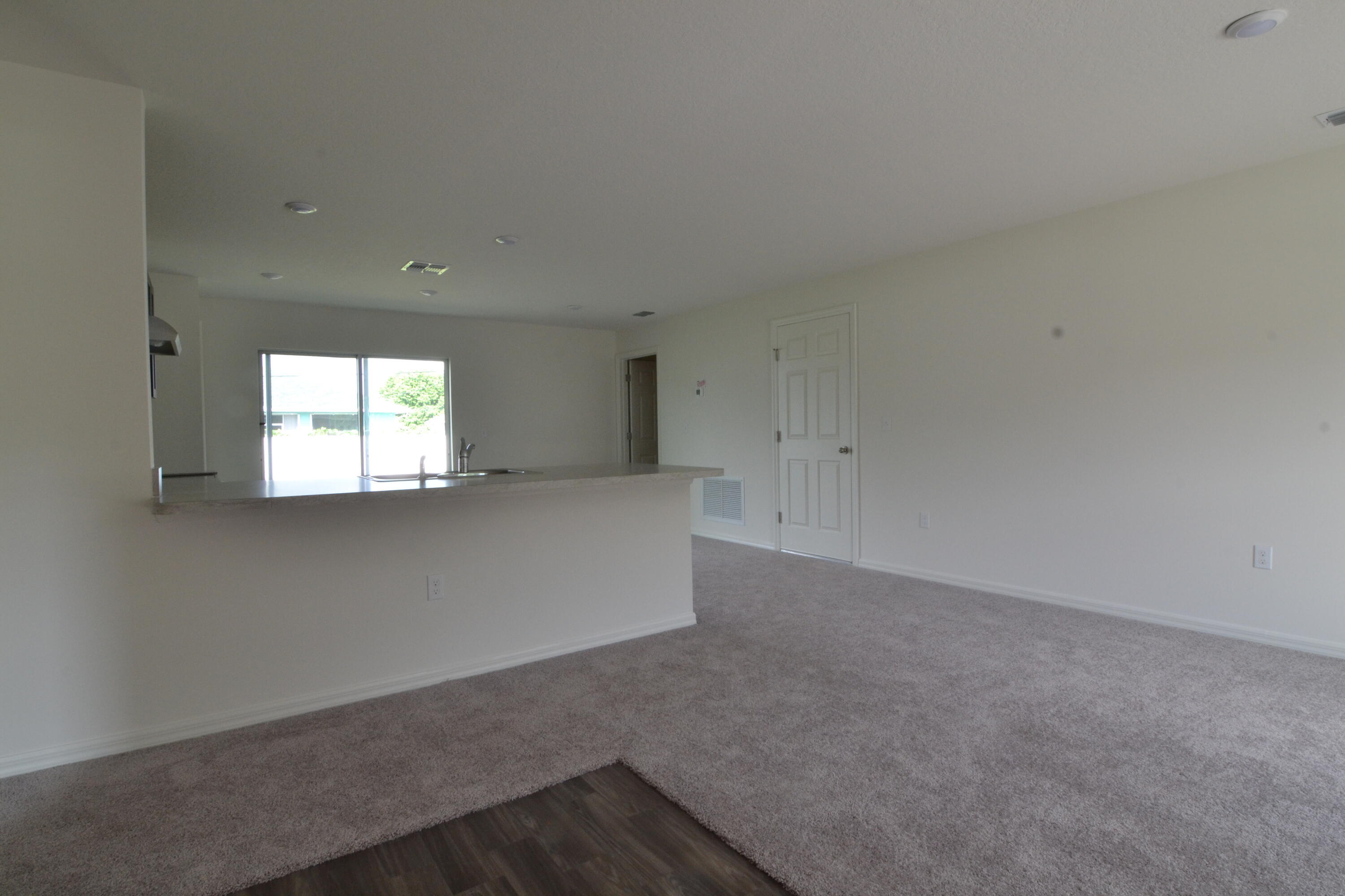 PORT ST LUCIE SECTION 9 - Residential Lease