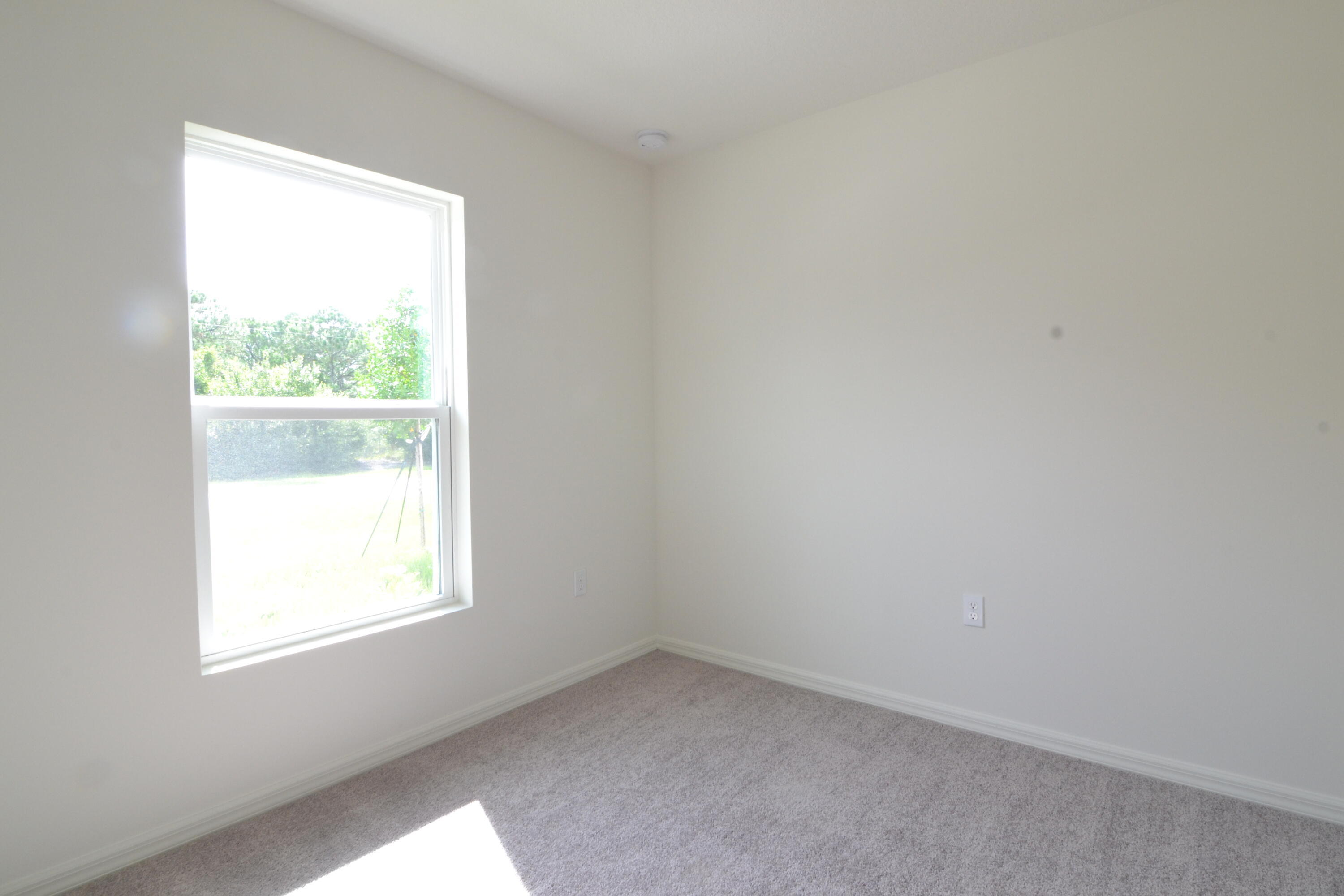 PORT ST LUCIE SECTION 9 - Residential Lease