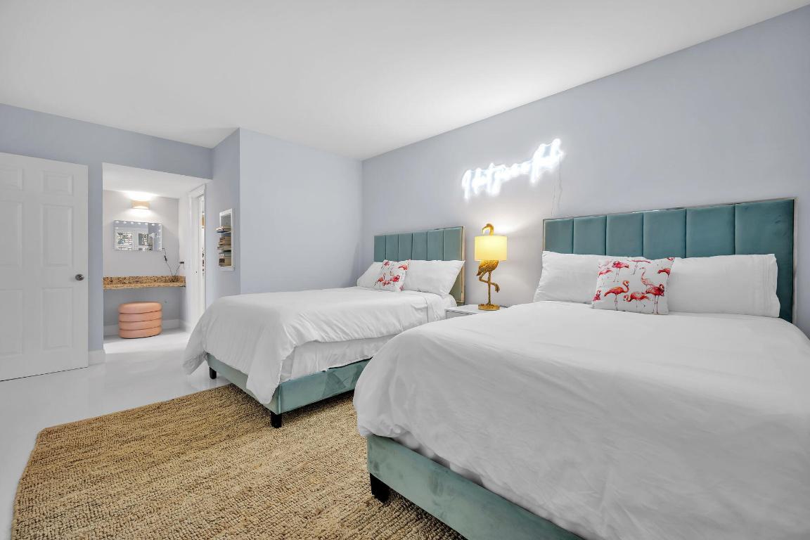 NO 1 PALM-AIRE COUNTRY CLUB - Residential