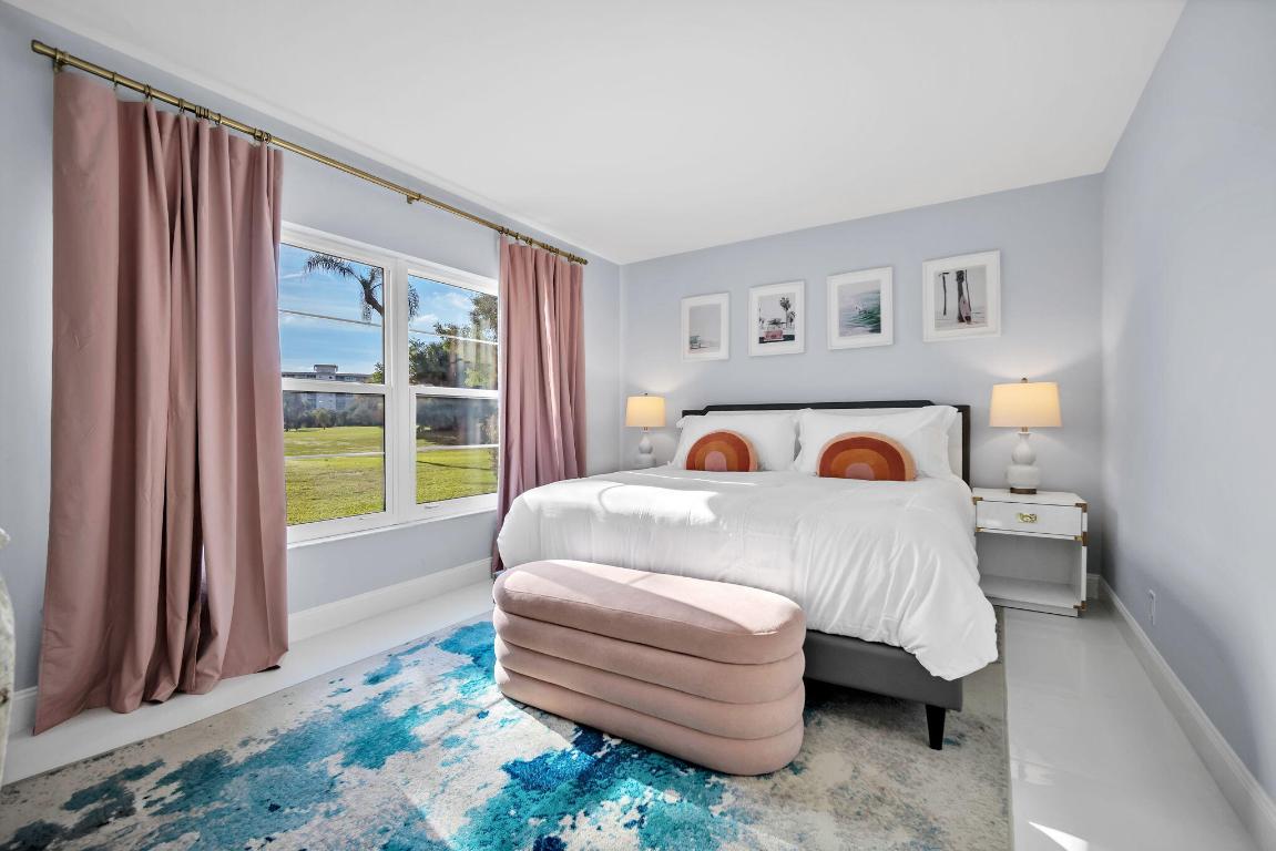 NO 1 PALM-AIRE COUNTRY CLUB - Residential