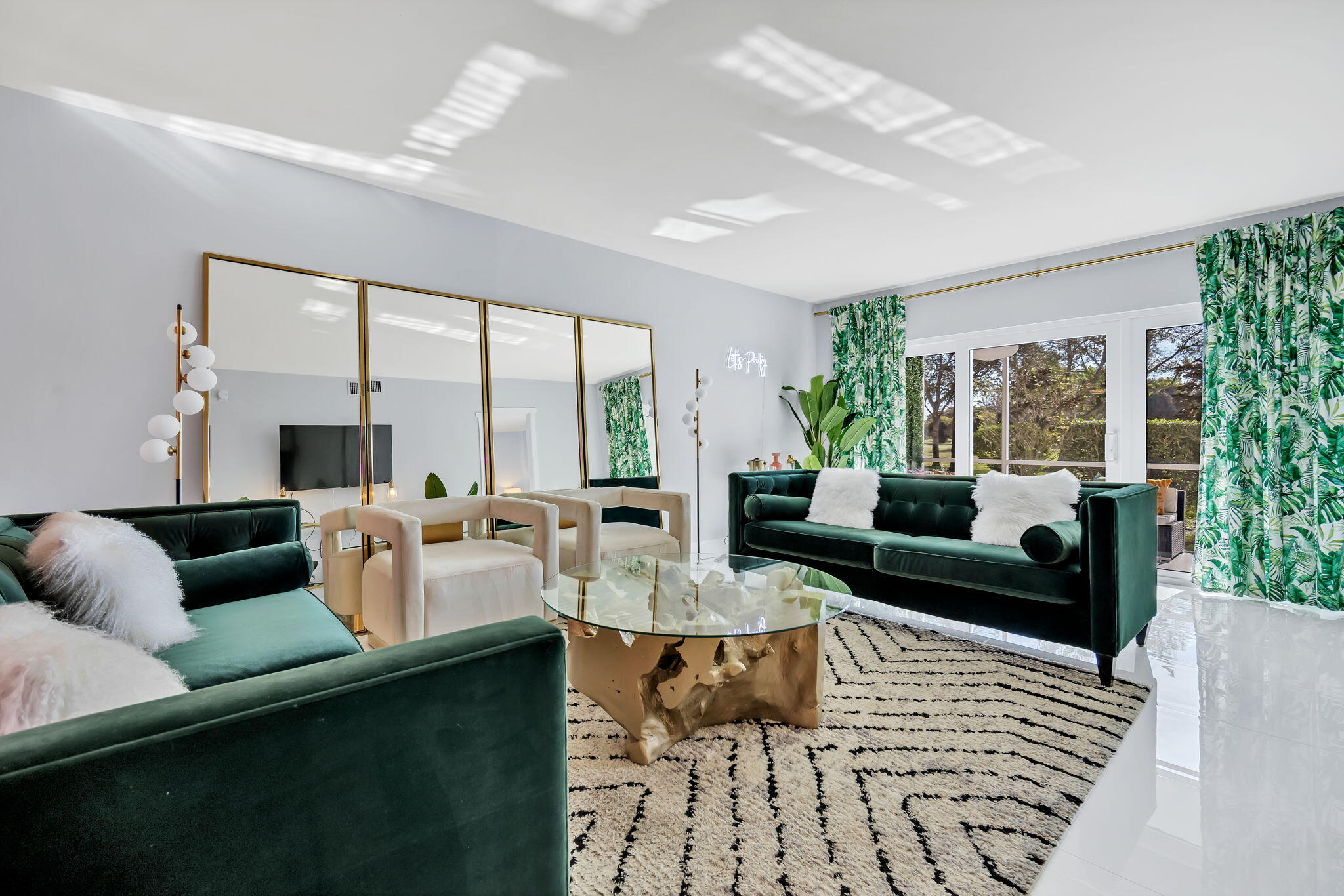 NO 1 PALM-AIRE COUNTRY CLUB - Residential