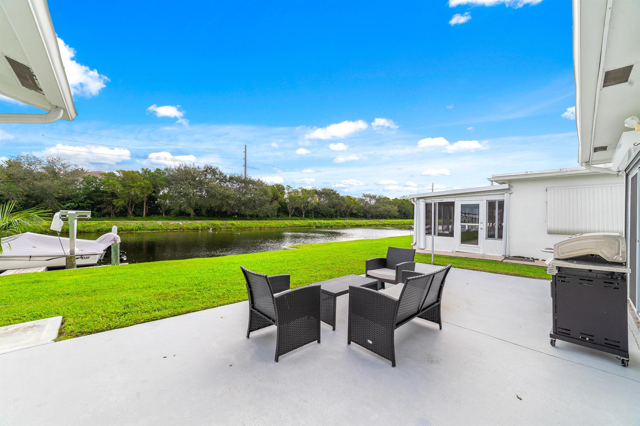 PALM BEACH LEISUREVILLE SEC 9 - Residential