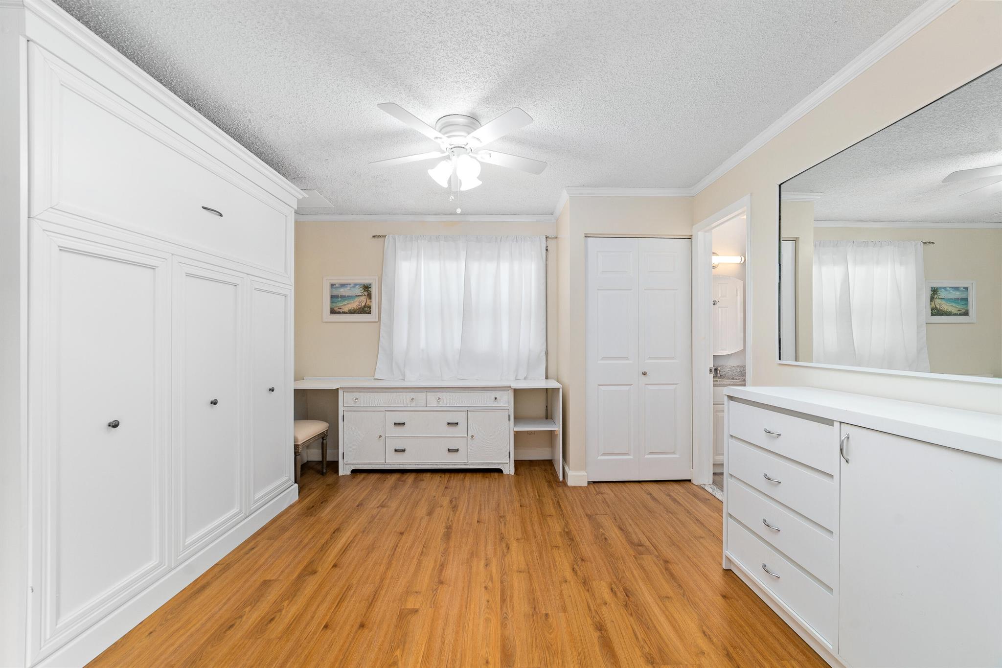 PALM BEACH LEISUREVILLE SEC 9 - Residential