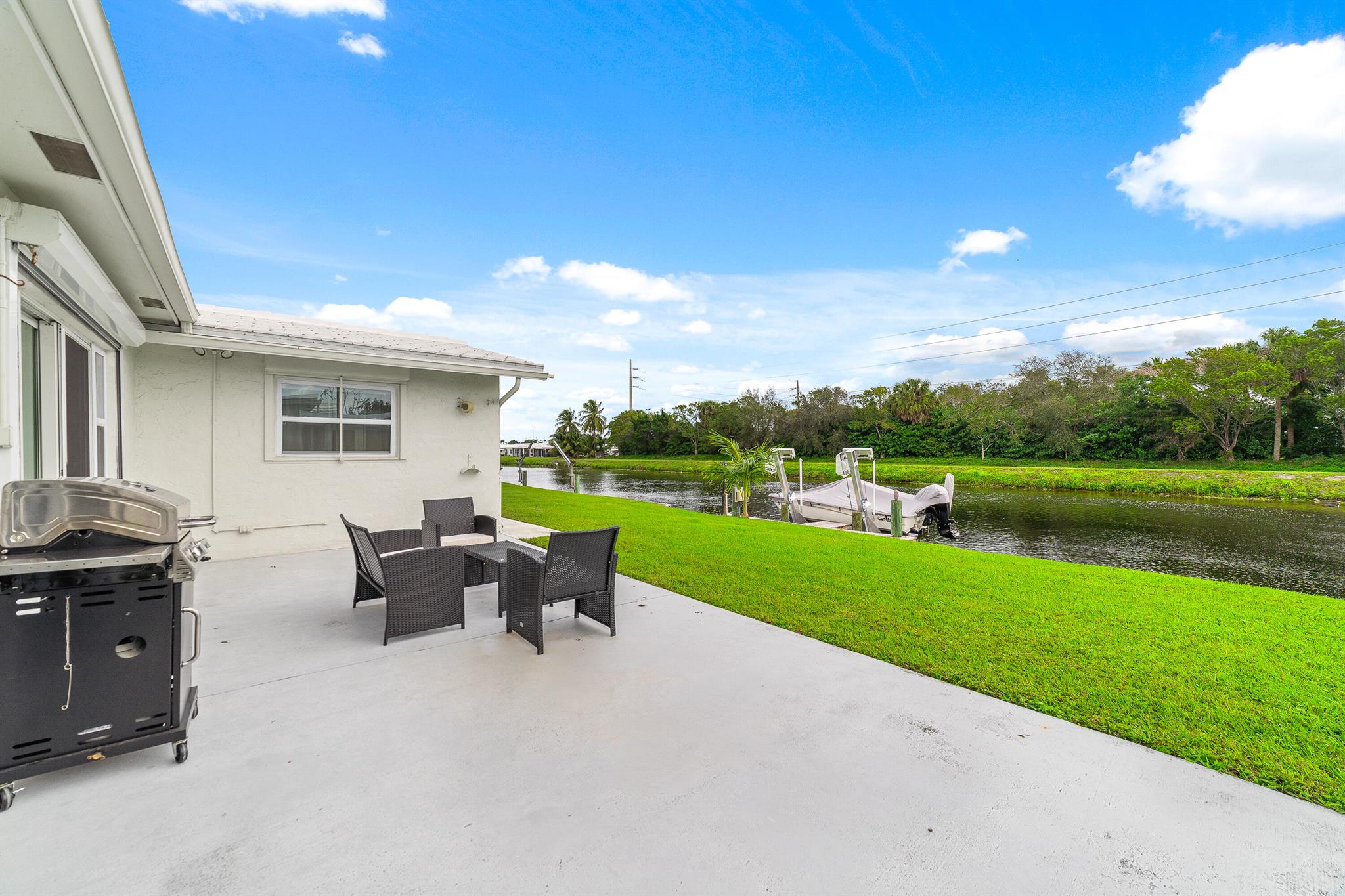 PALM BEACH LEISUREVILLE SEC 9 - Residential