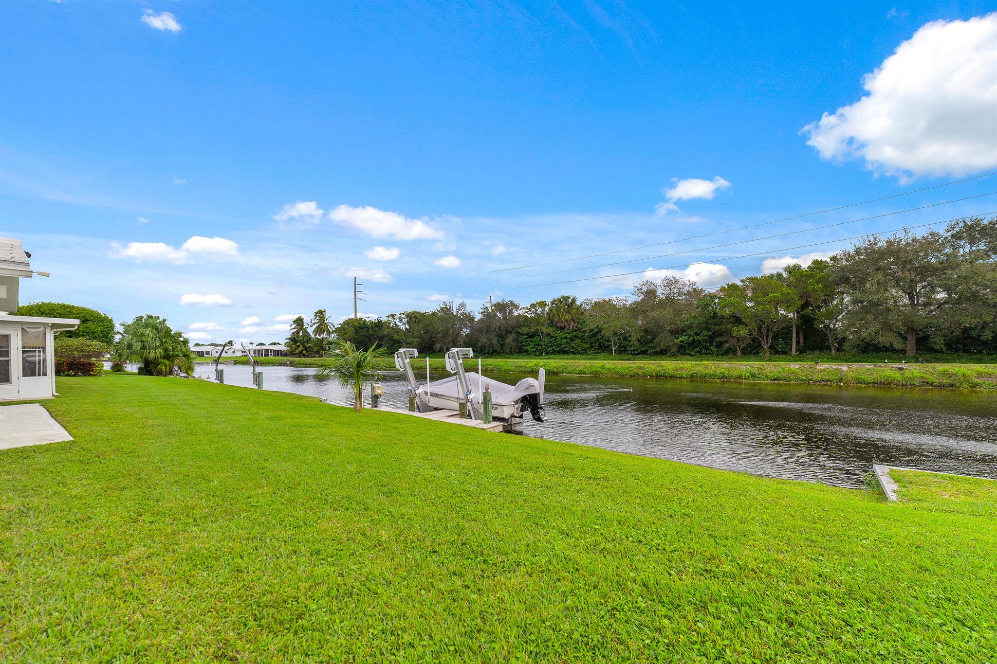 PALM BEACH LEISUREVILLE SEC 9 - Residential