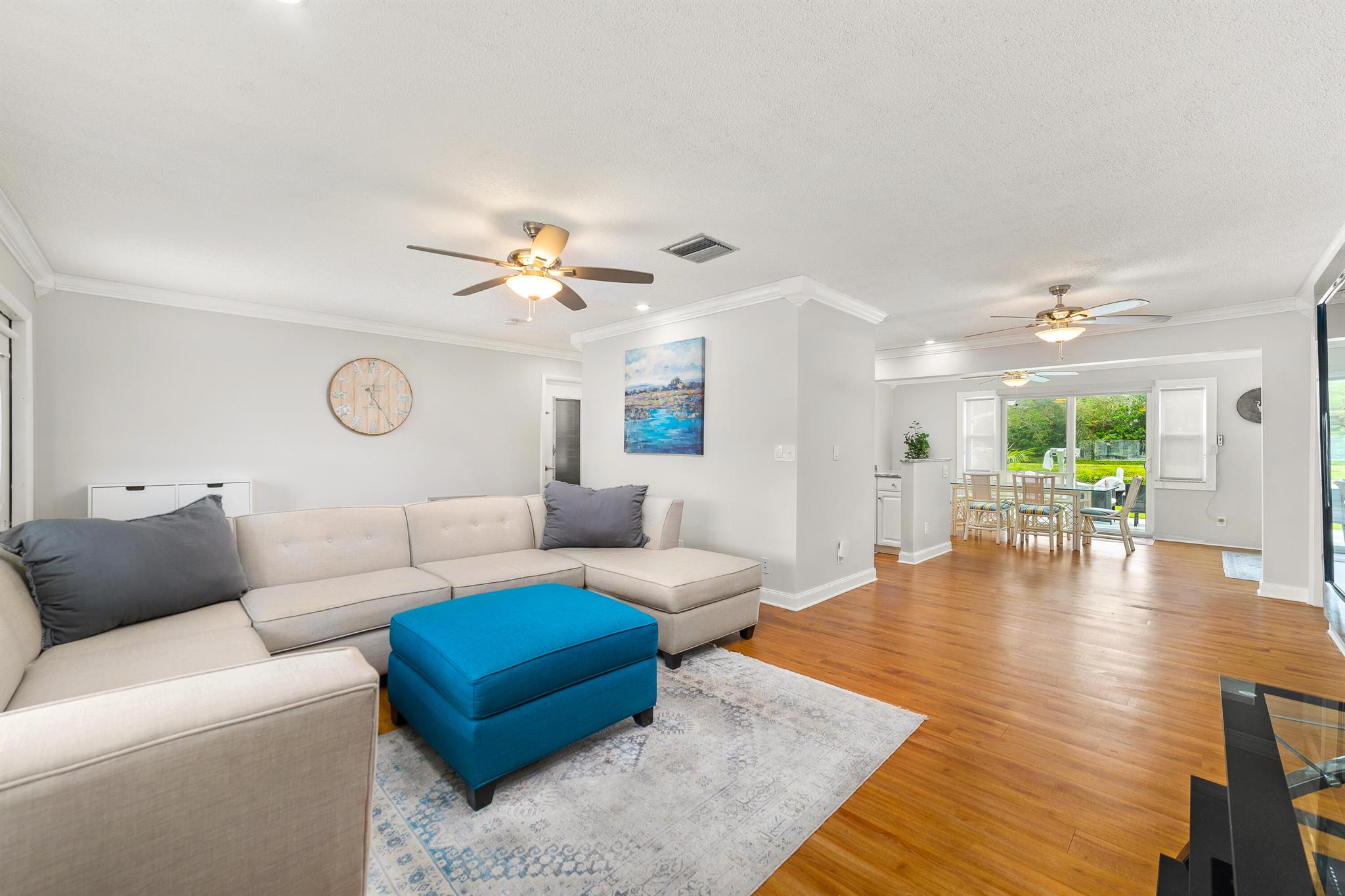 PALM BEACH LEISUREVILLE SEC 9 - Residential