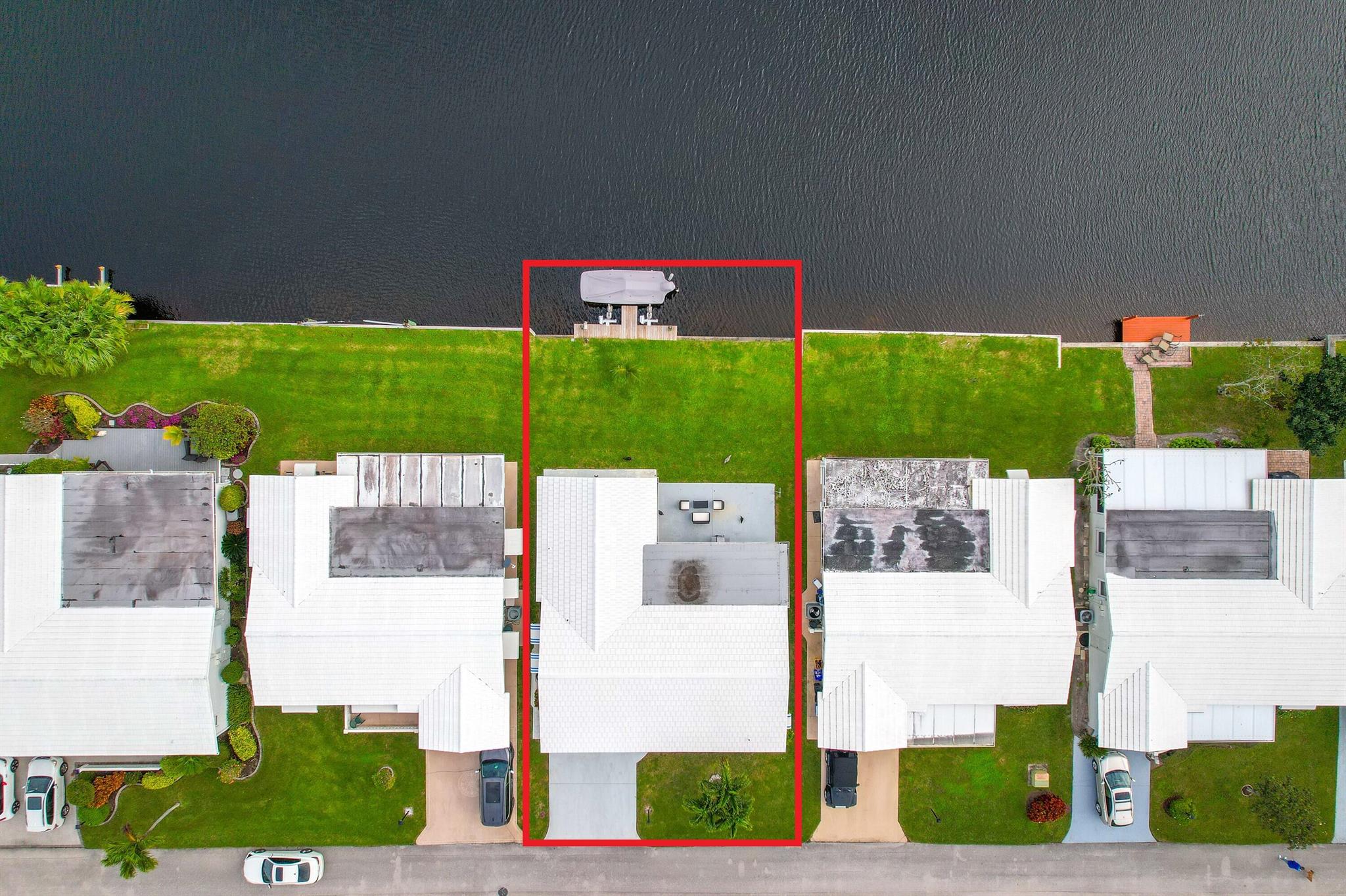 PALM BEACH LEISUREVILLE SEC 9 - Residential