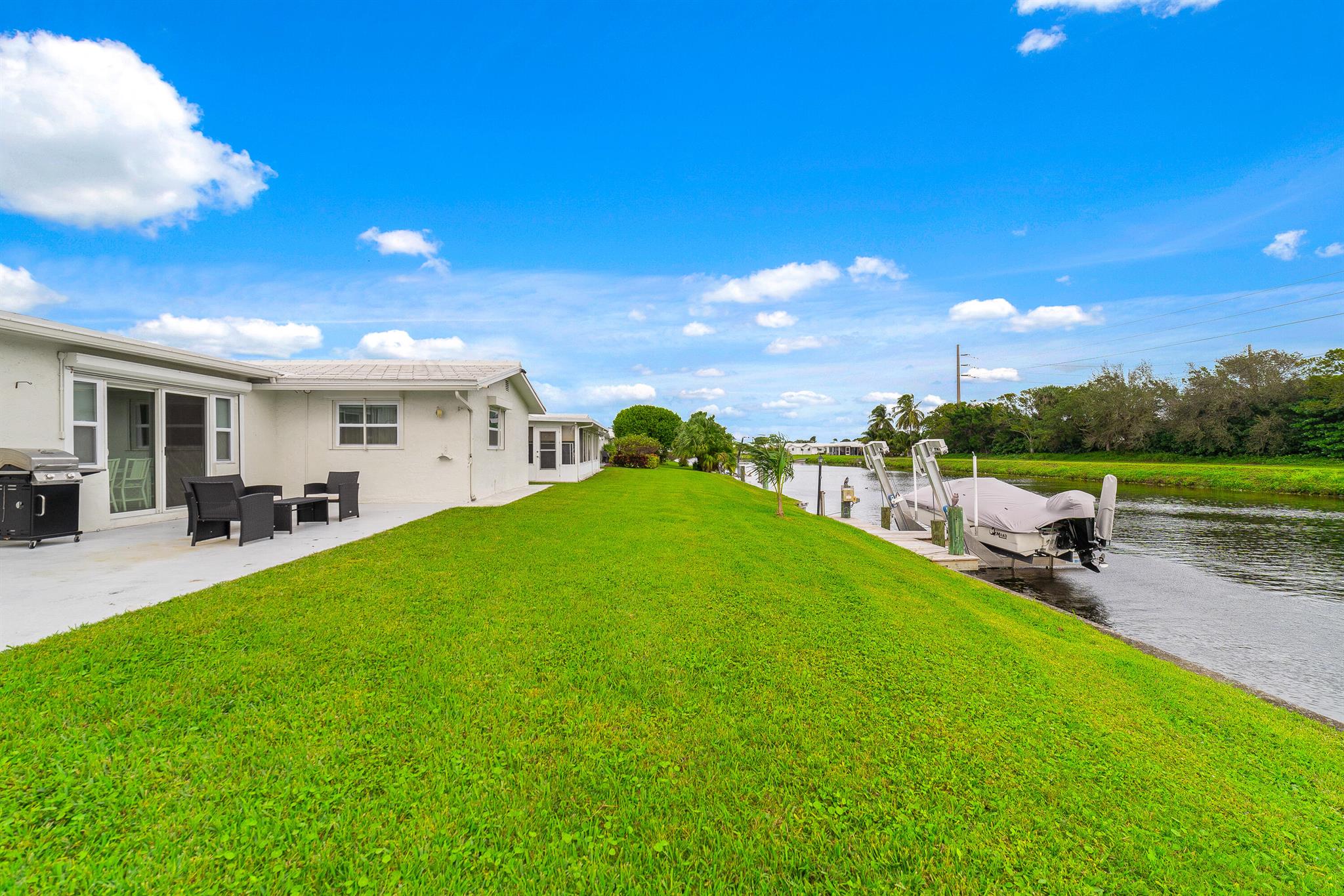 PALM BEACH LEISUREVILLE SEC 9 - Residential