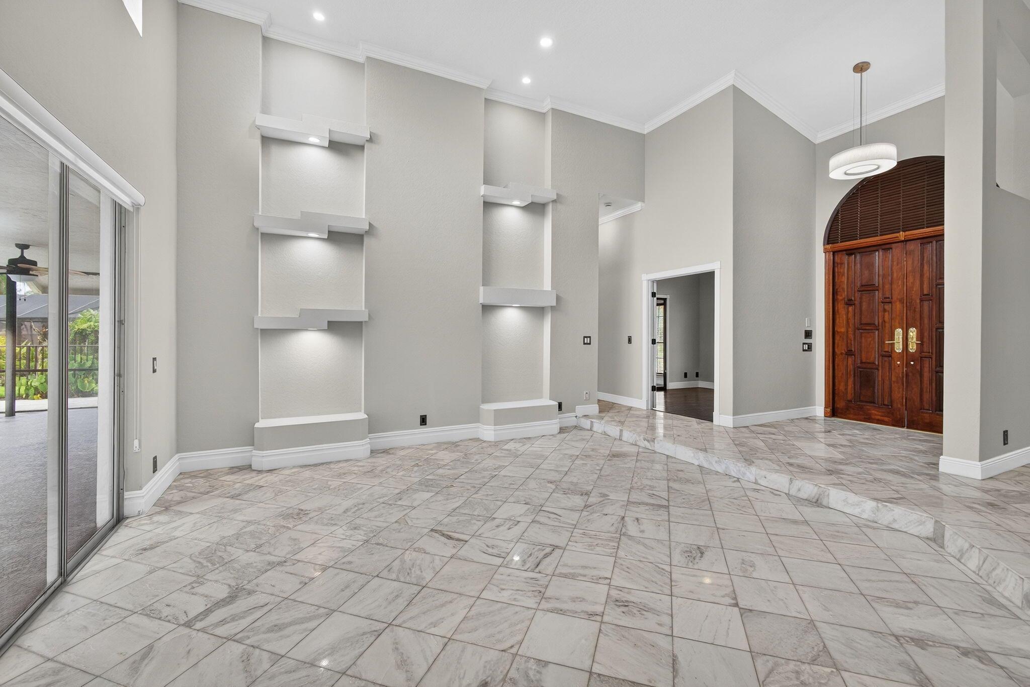 MEADOW WOOD OF THE LANDIN - Residential