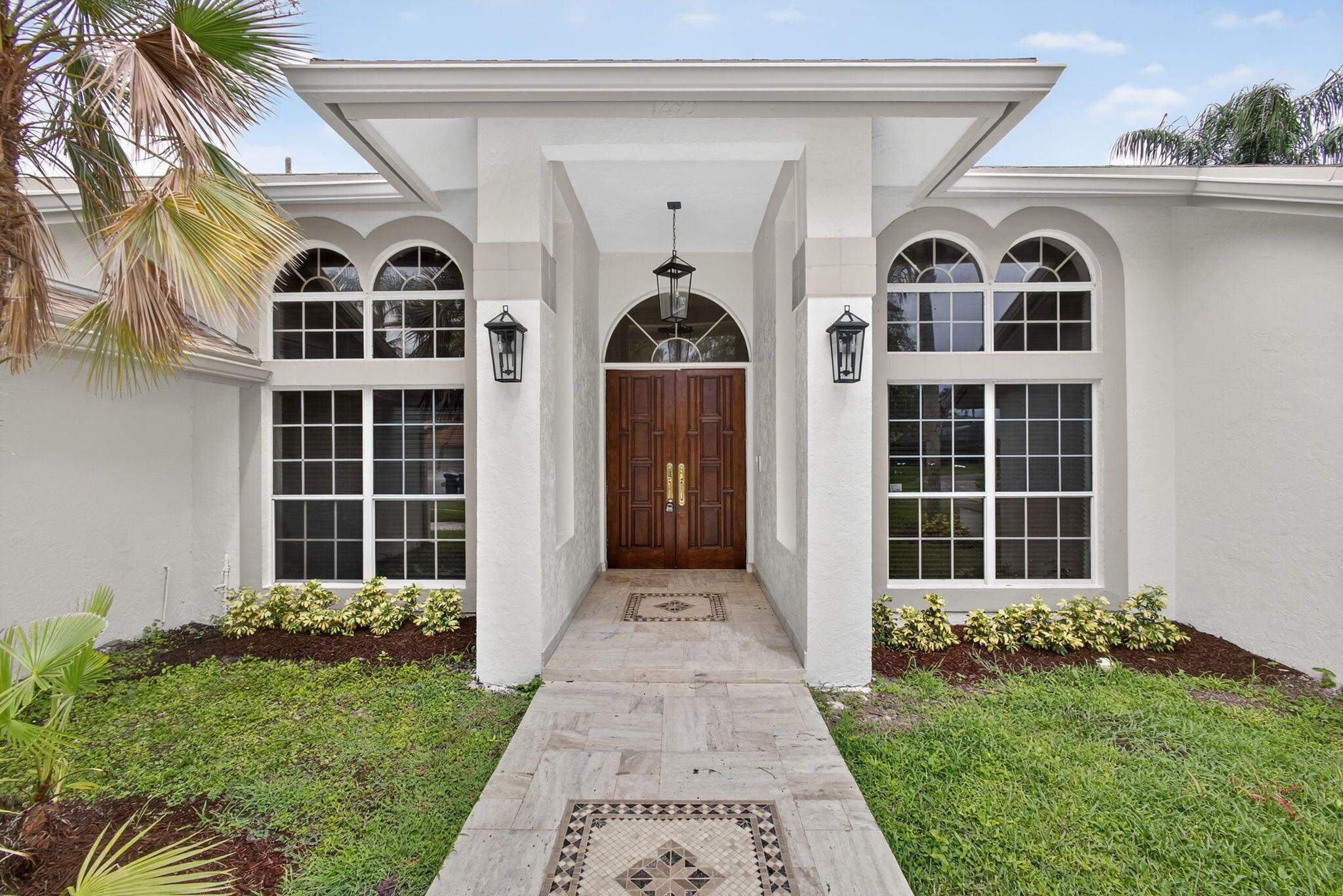 MEADOW WOOD OF THE LANDIN - Residential