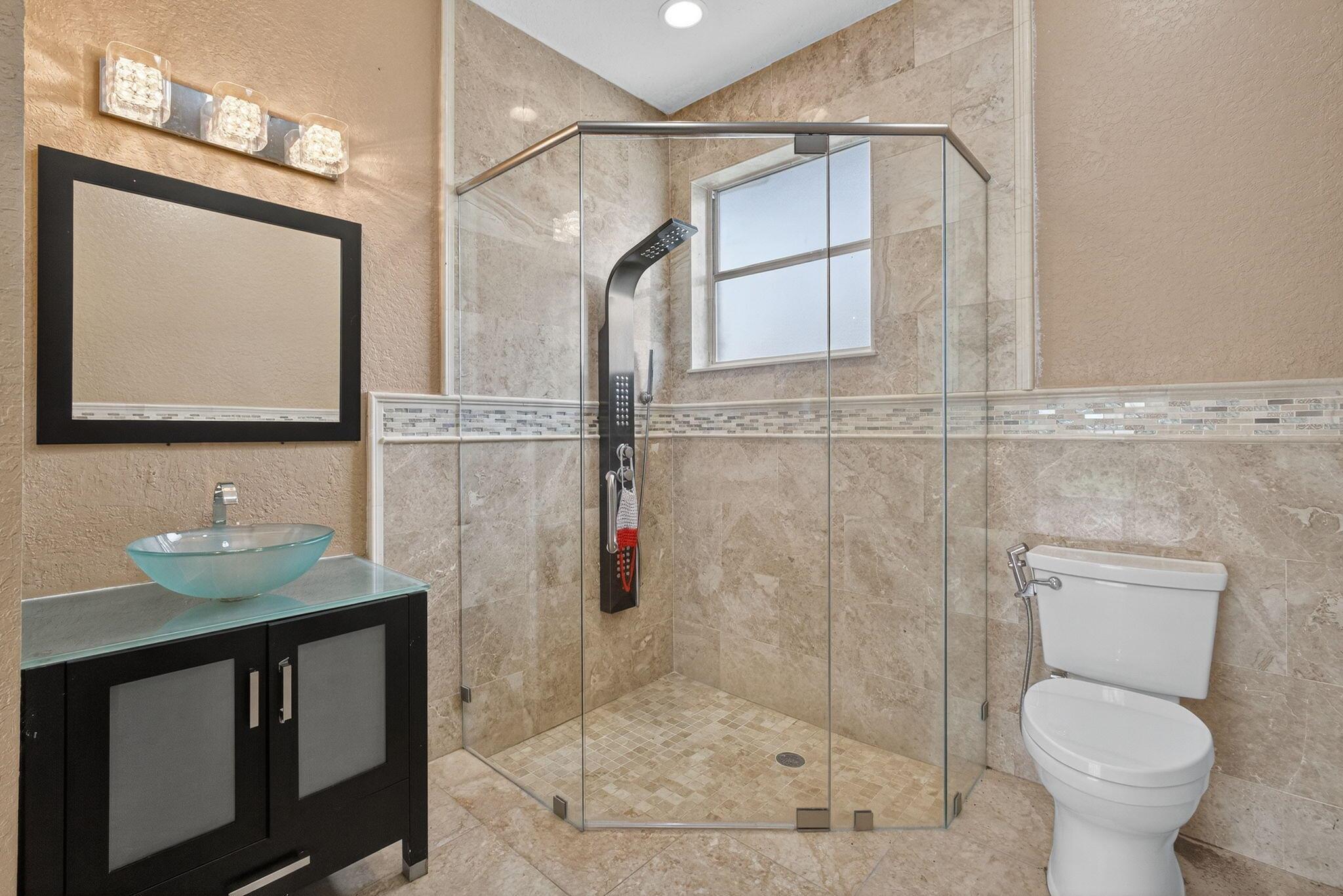 MEADOW WOOD OF THE LANDIN - Residential