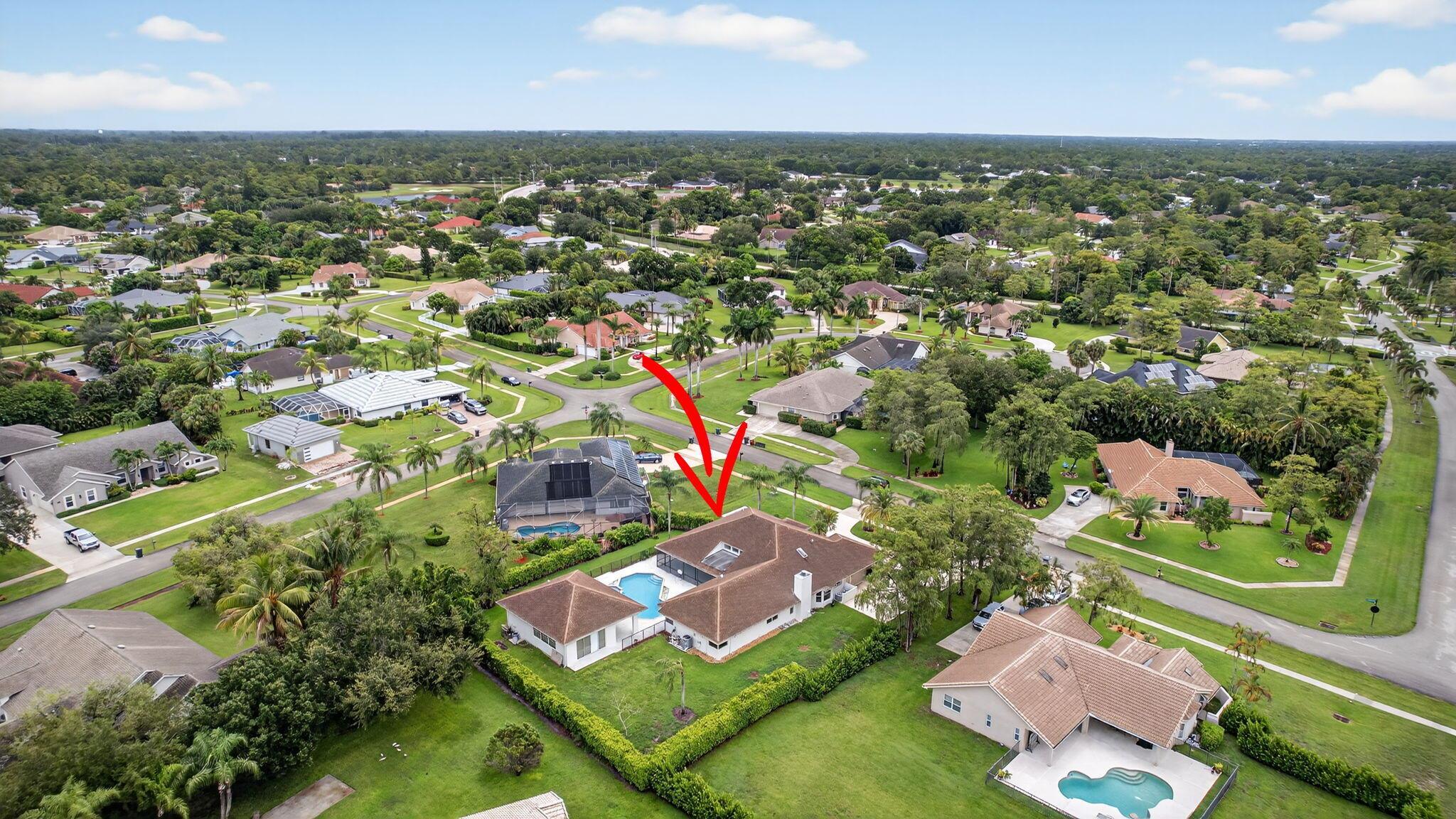 MEADOW WOOD OF THE LANDIN - Residential