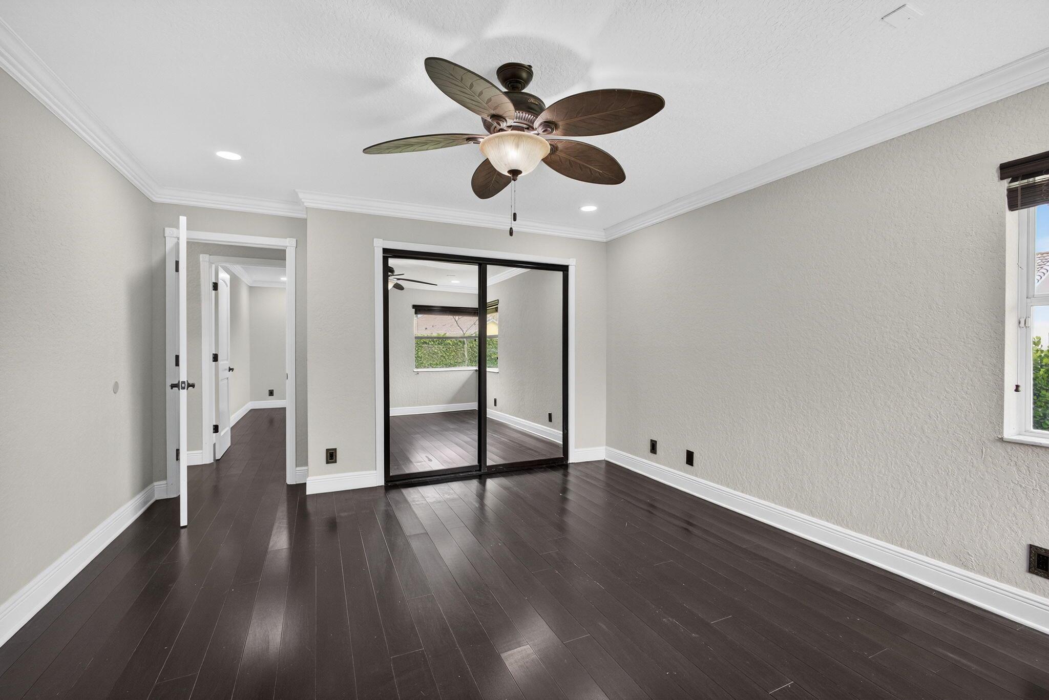 MEADOW WOOD OF THE LANDIN - Residential