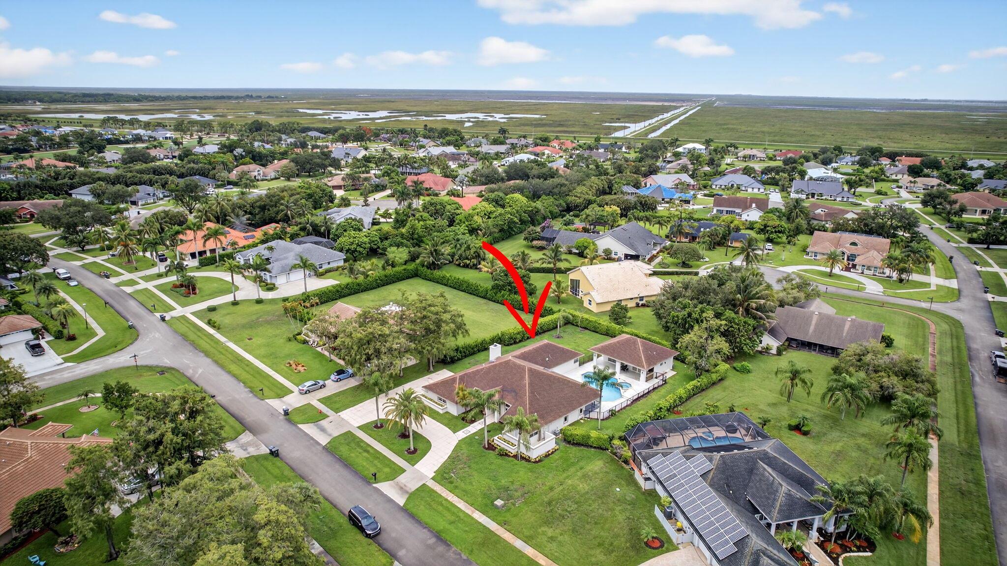 MEADOW WOOD OF THE LANDIN - Residential