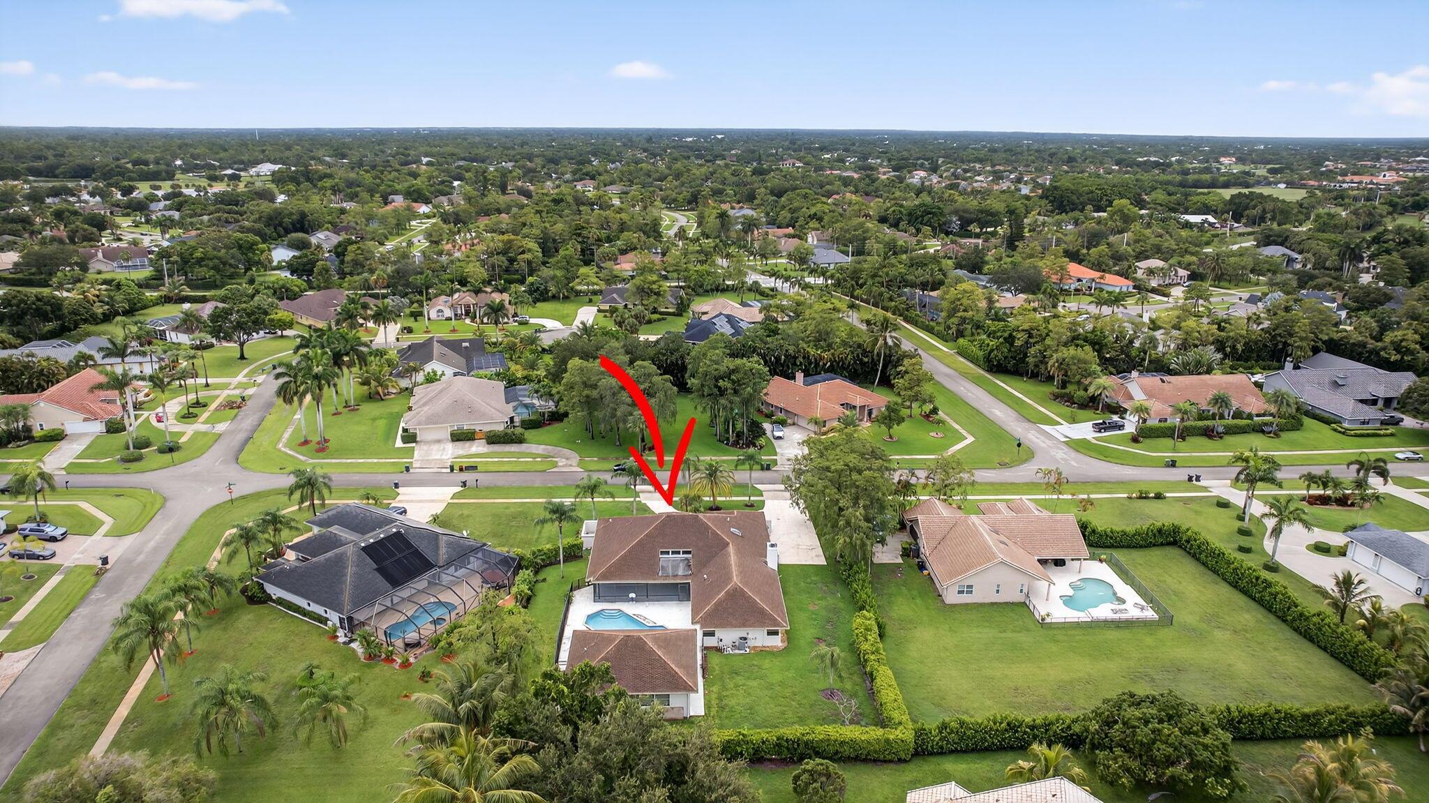 MEADOW WOOD OF THE LANDIN - Residential