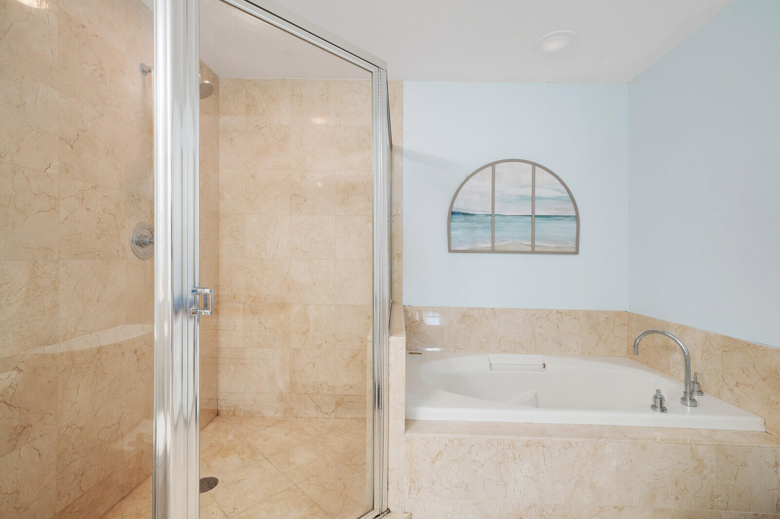 350 LAS OLAS PLACE CONDO - Residential