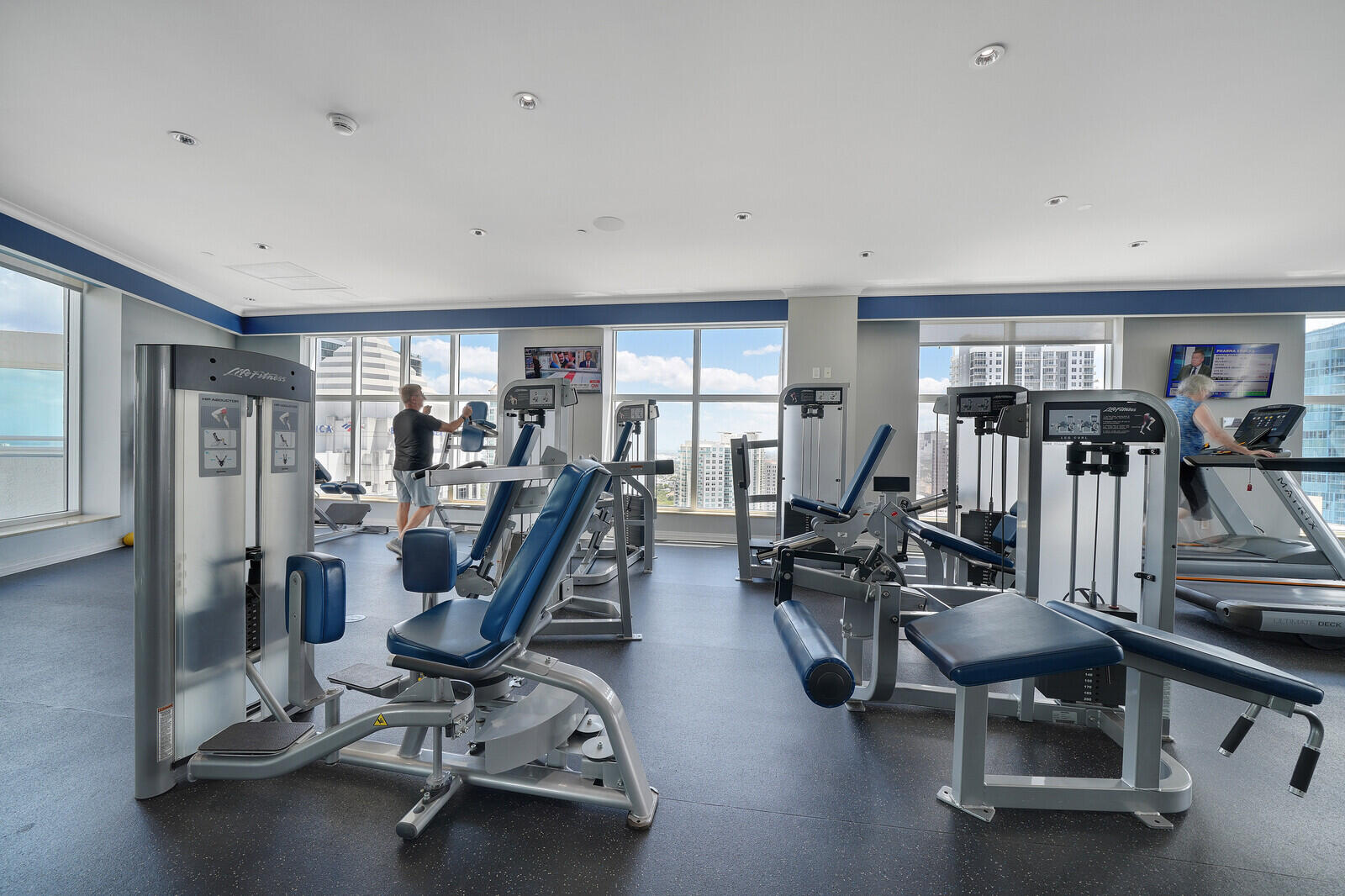 350 LAS OLAS PLACE CONDO - Residential