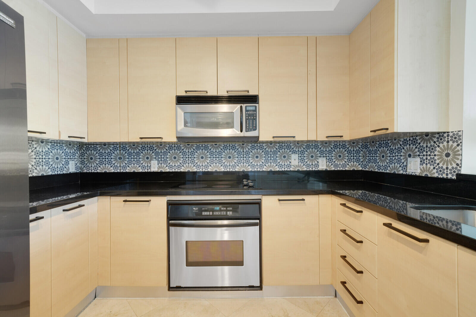 350 LAS OLAS PLACE CONDO - Residential