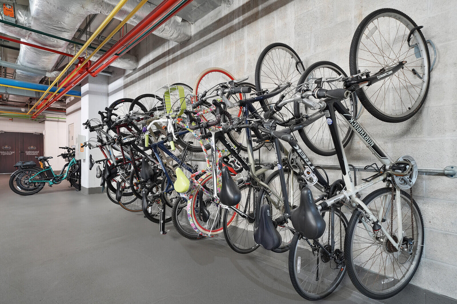 350 LAS OLAS PLACE CONDO - Residential