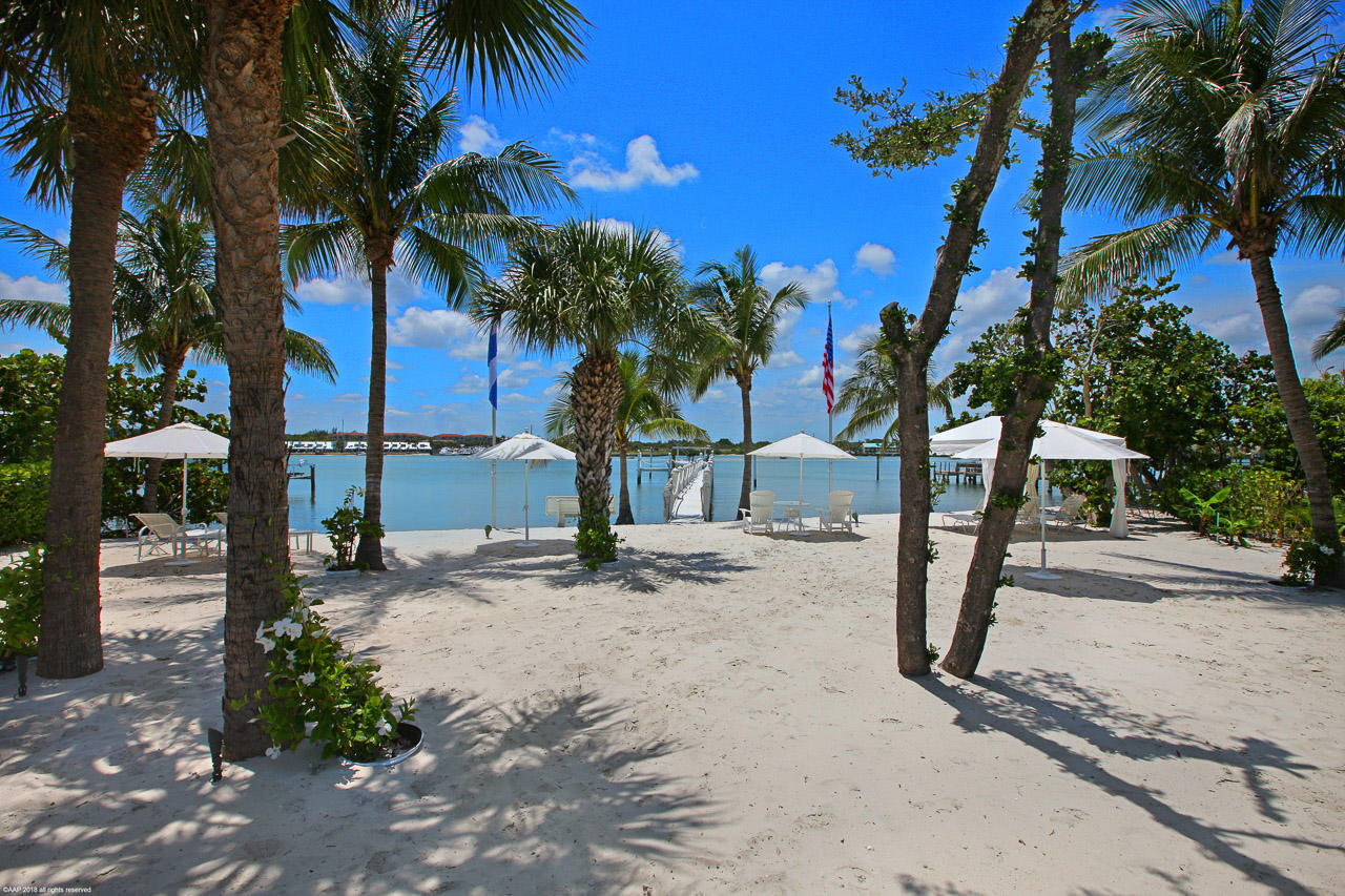 Jupiter Island - Residential