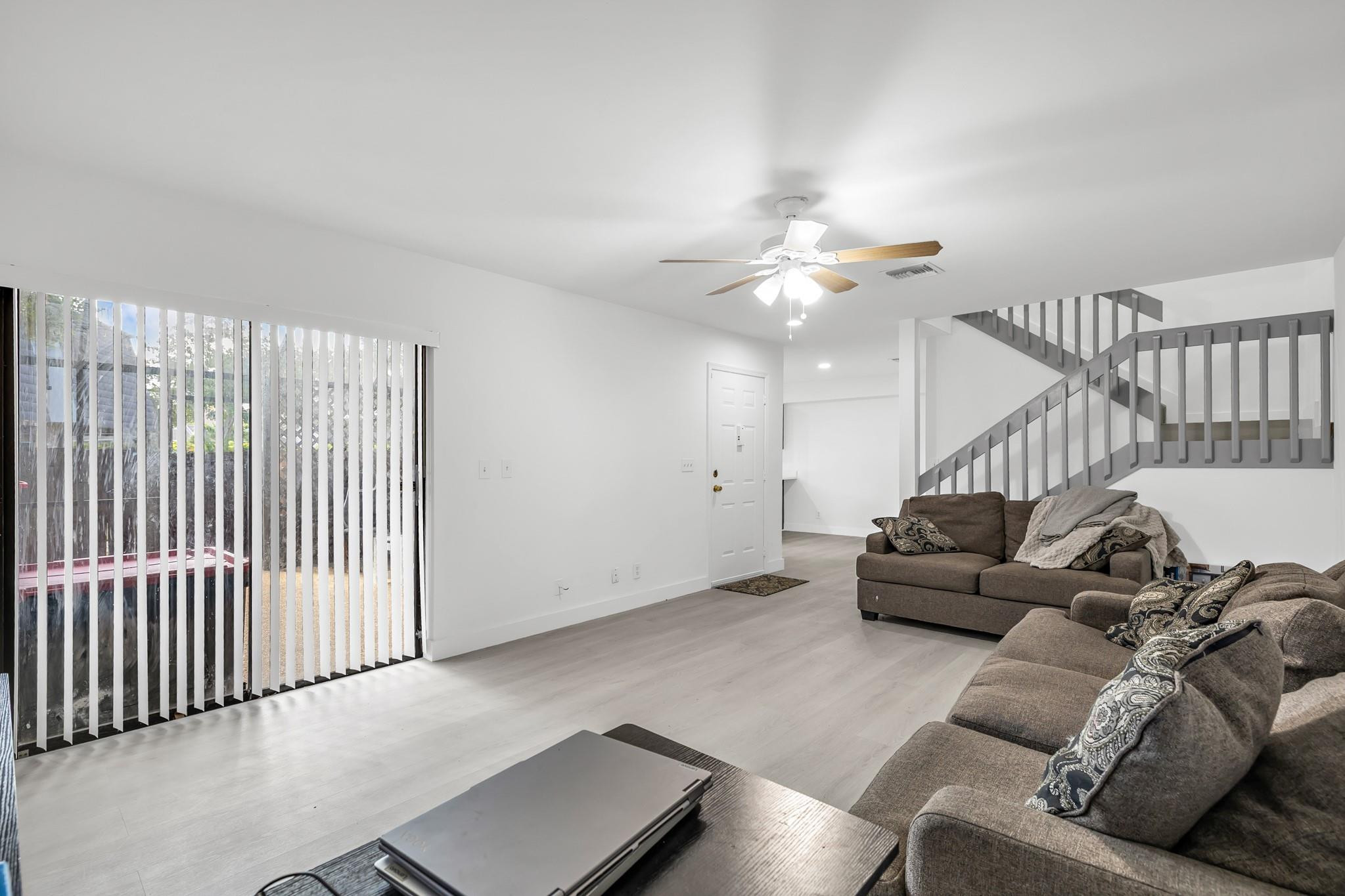 PARKSIDE - Residential