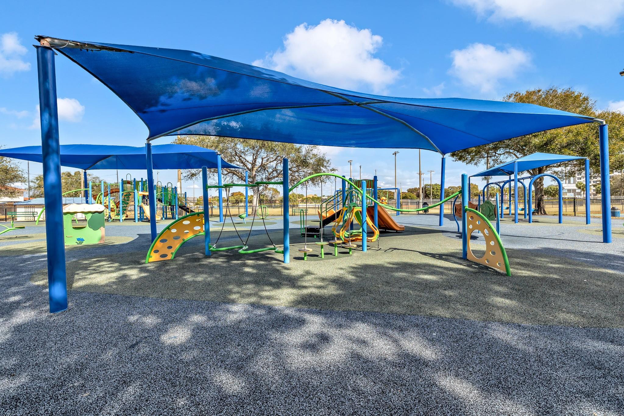 PARKSIDE - Residential