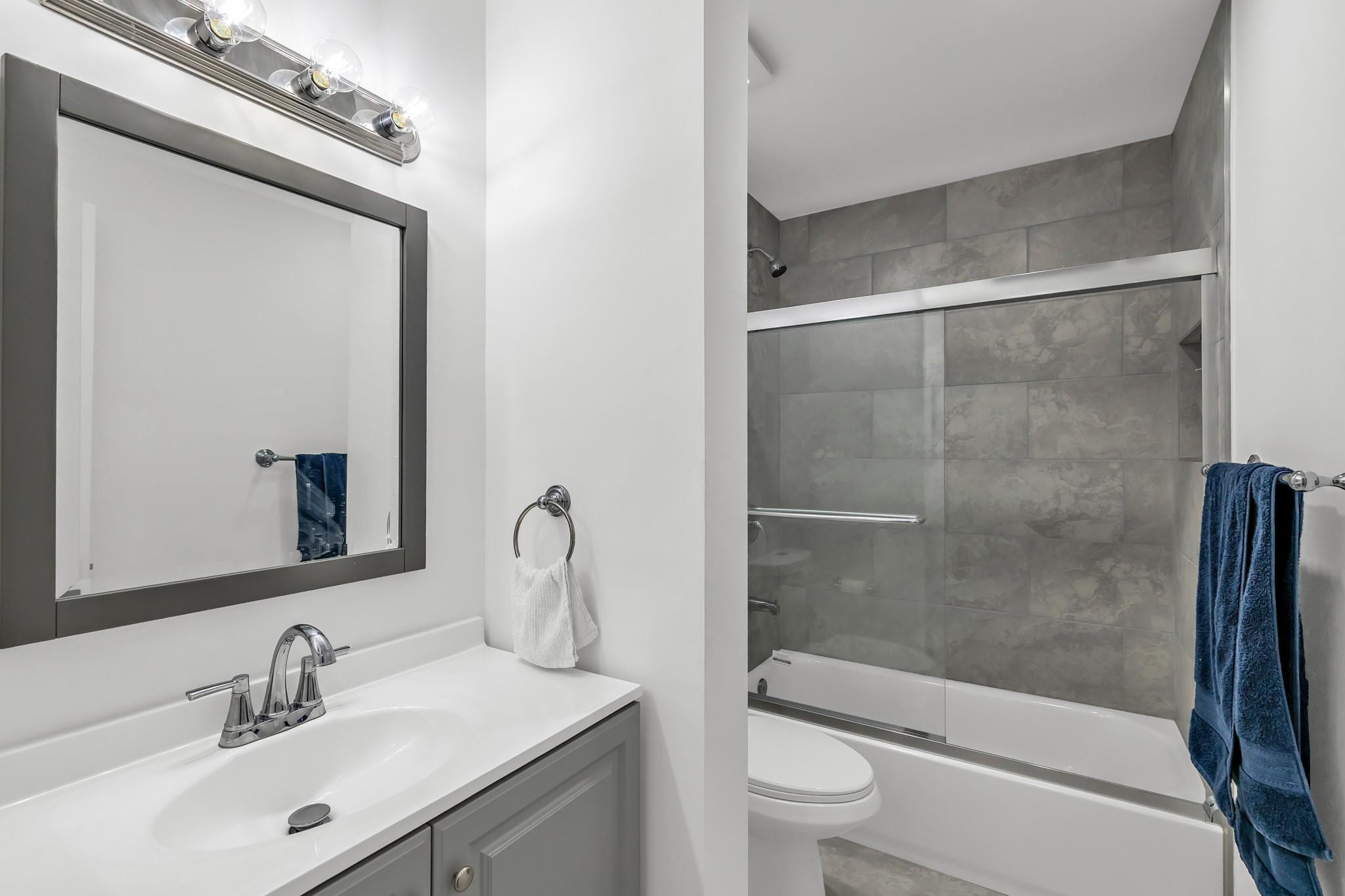 PARKSIDE - Residential