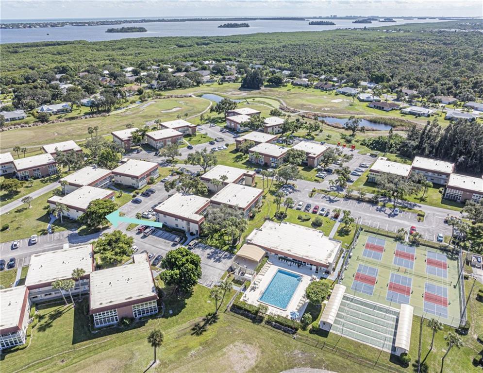 VISTA ROYALE PHASE IV BLDGS 83-111 - Residential