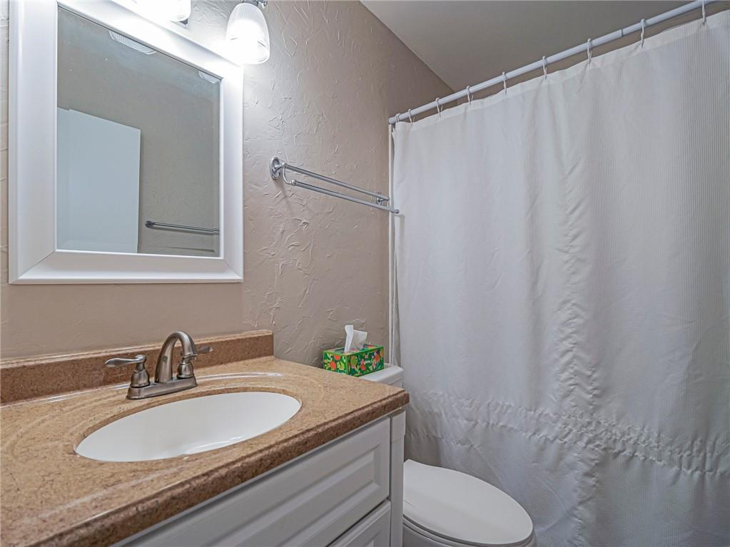 VISTA ROYALE PHASE IV BLDGS 83-111 - Residential