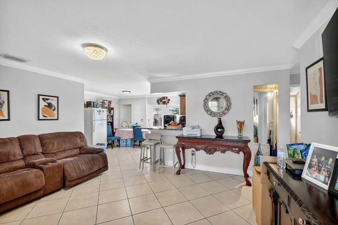 LAKE WORTH HILLS 2ND ADD - Residential