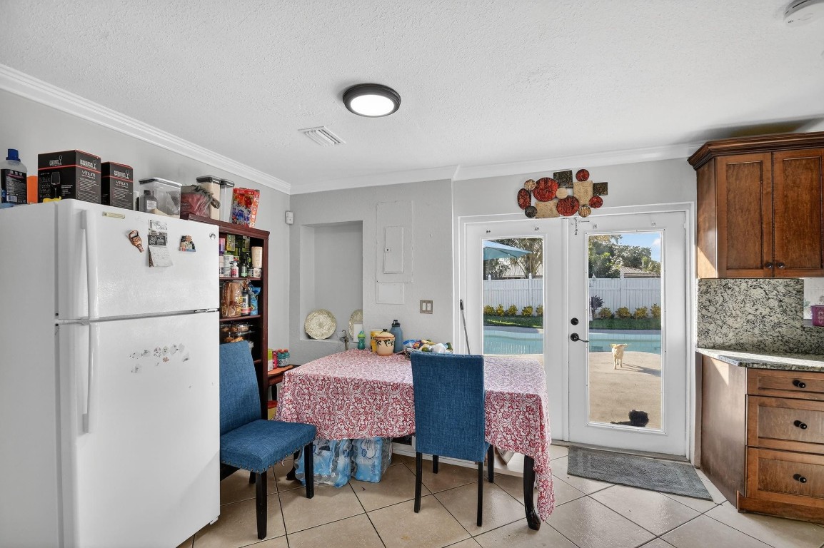 LAKE WORTH HILLS 2ND ADD - Residential