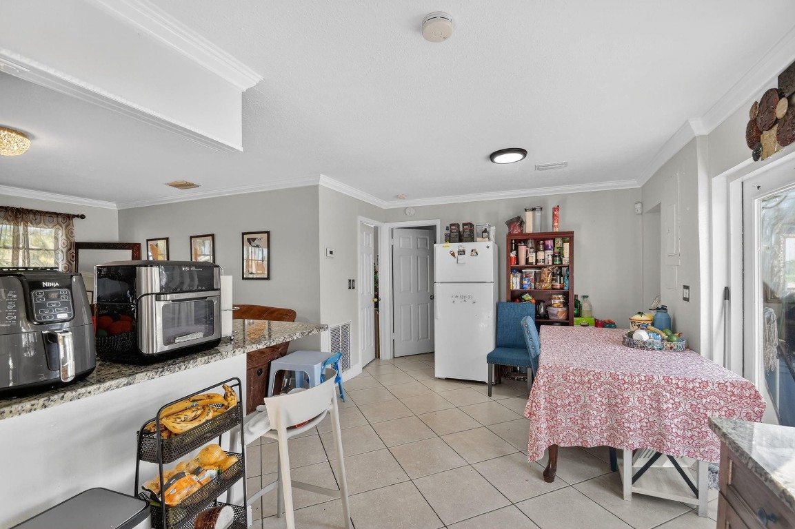 LAKE WORTH HILLS 2ND ADD - Residential