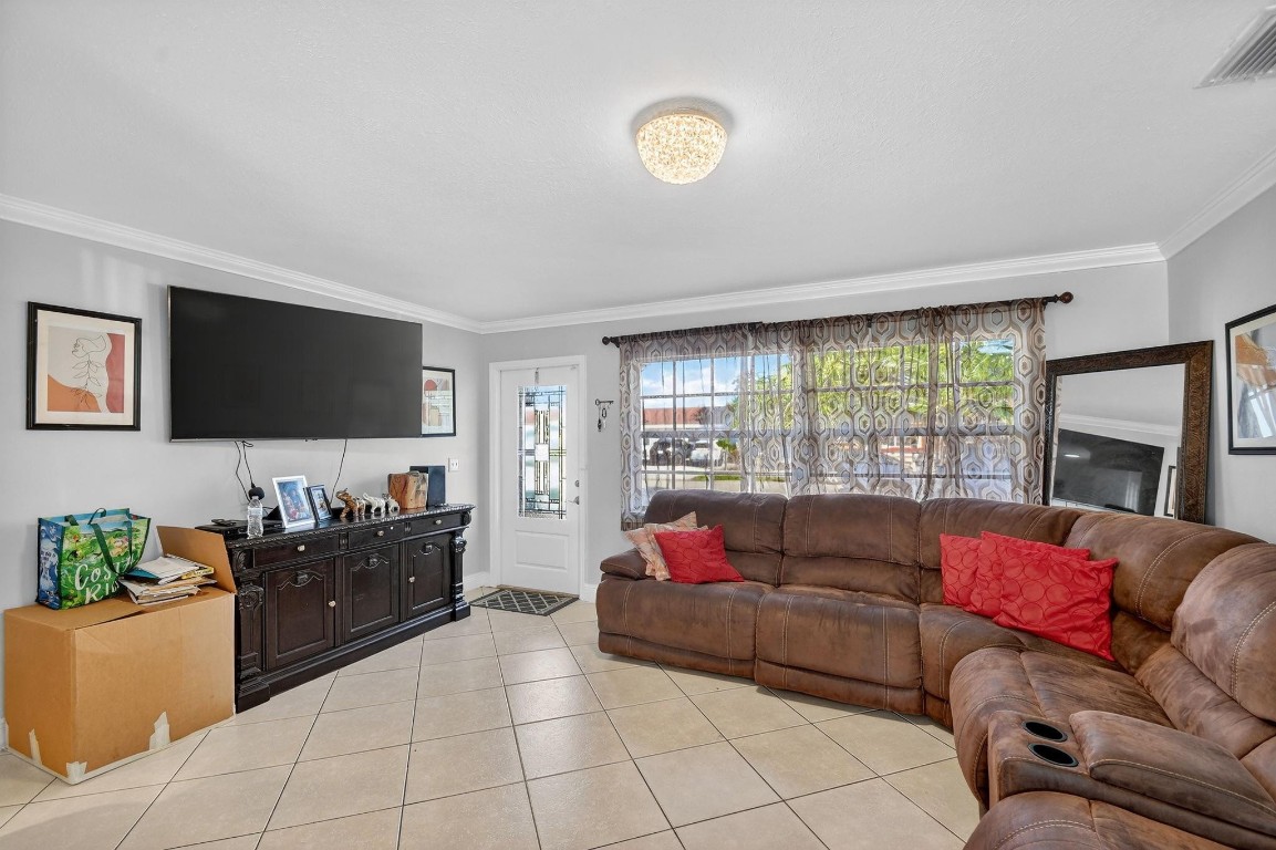 LAKE WORTH HILLS 2ND ADD - Residential