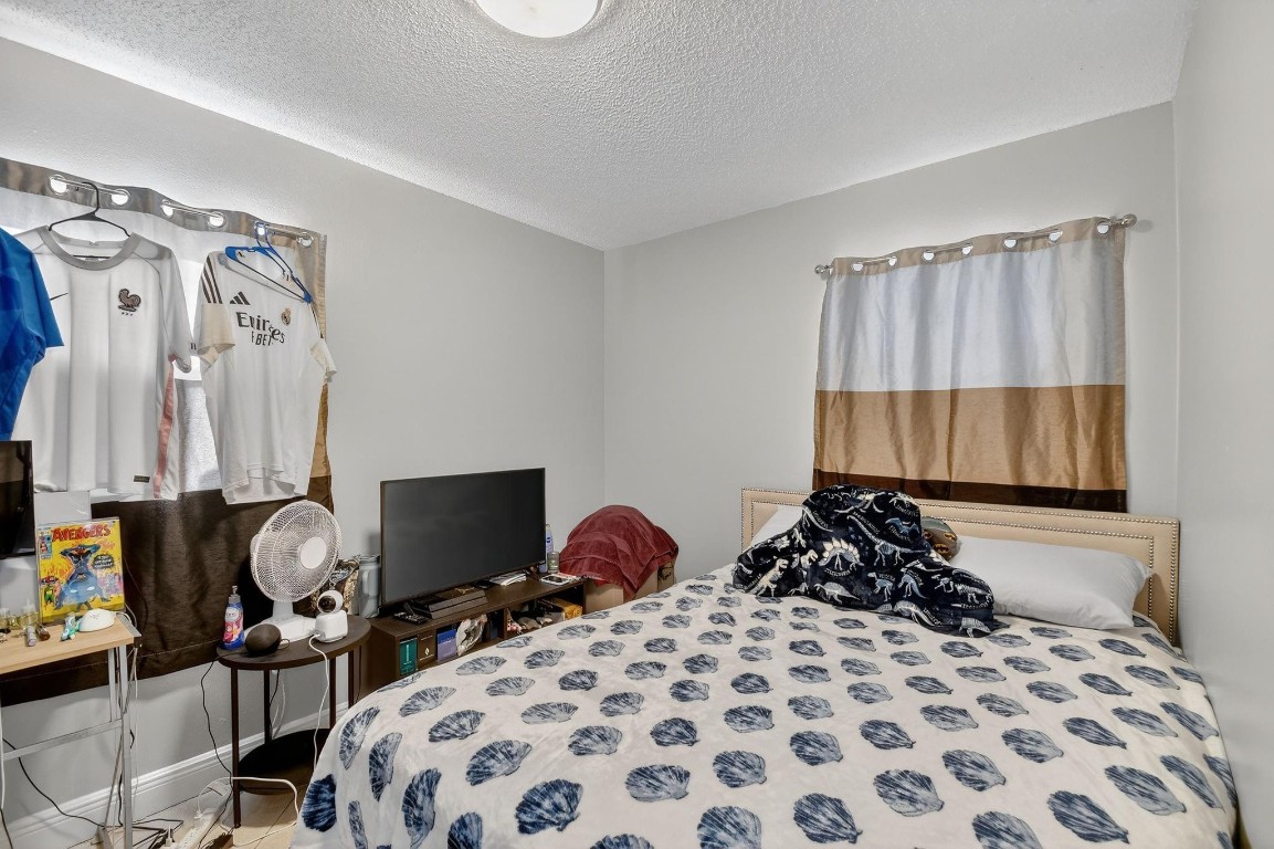 LAKE WORTH HILLS 2ND ADD - Residential