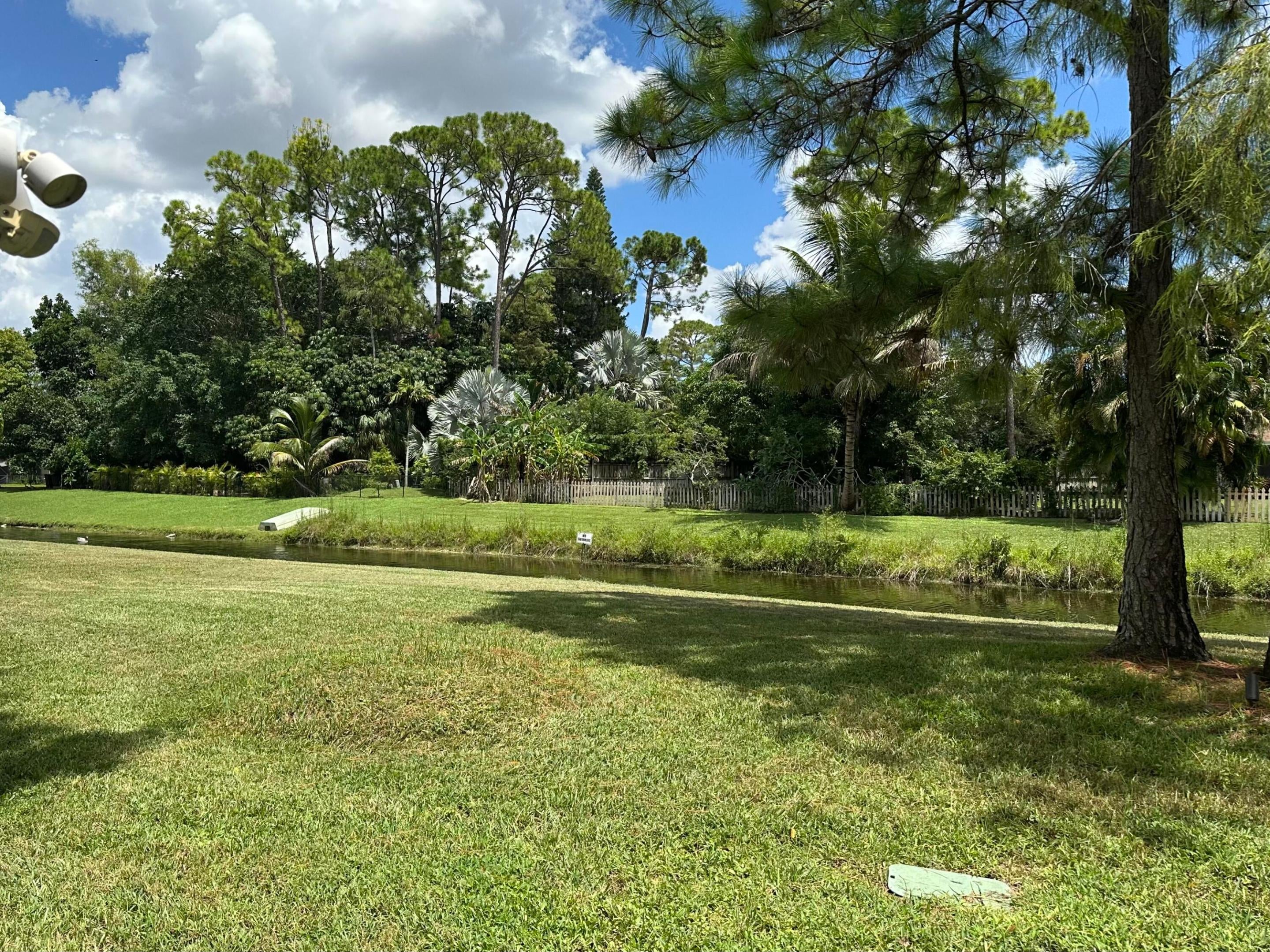 316 WOOD DALE Drive