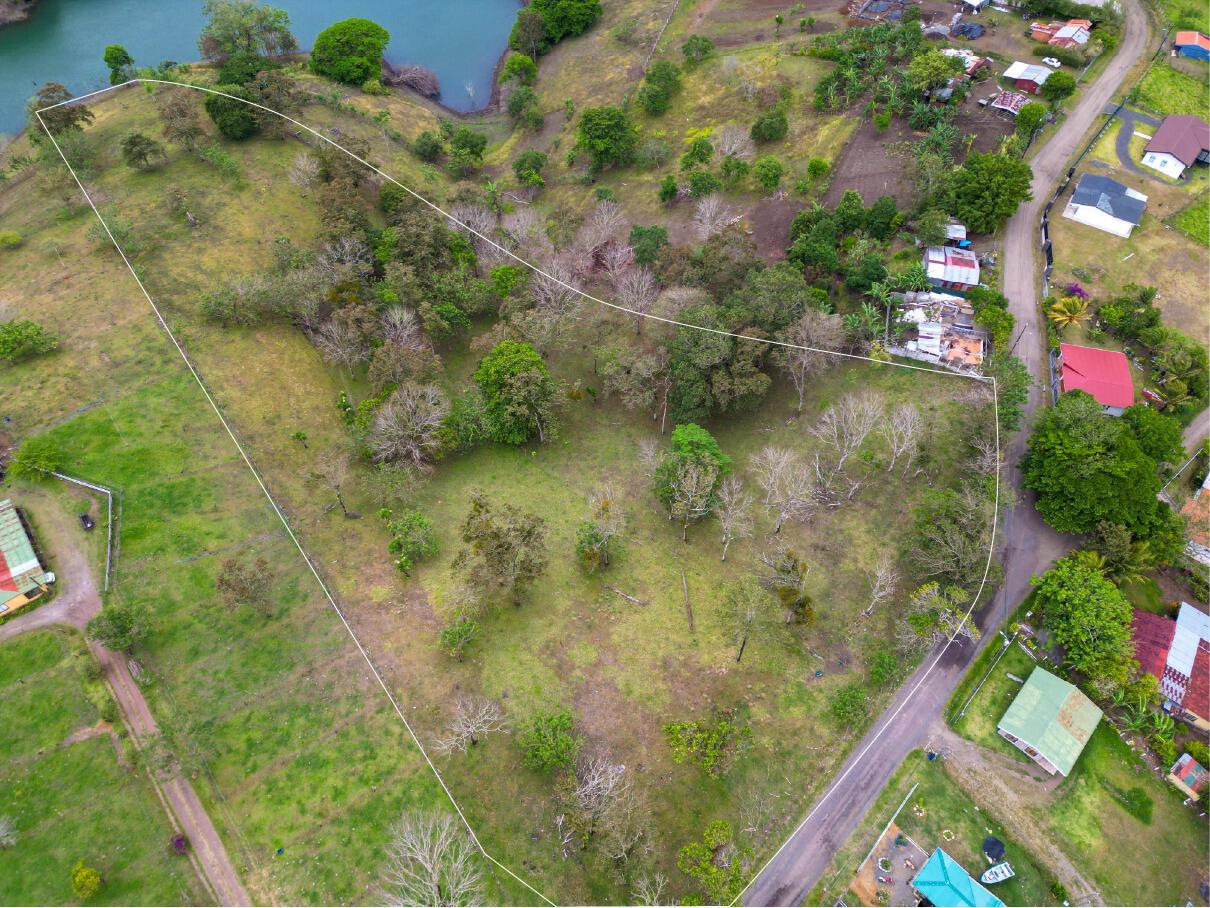Lot 7 Tronadora, Costa Rica
