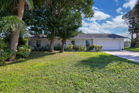 A home in Port St Lucie