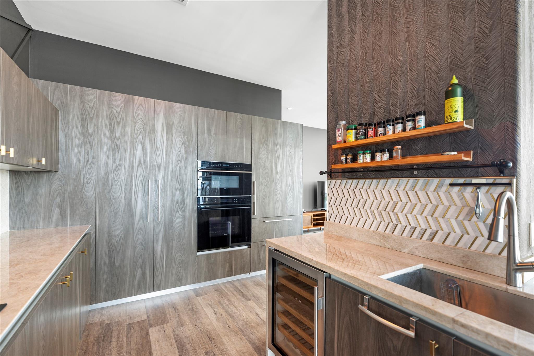 Gran Paraiso Condo - Residential Lease