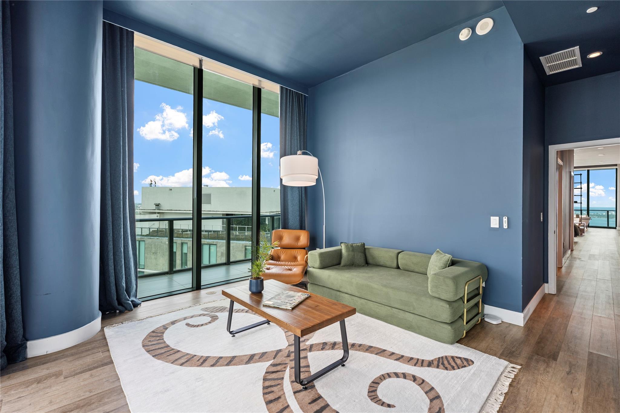 Gran Paraiso Condo - Residential Lease