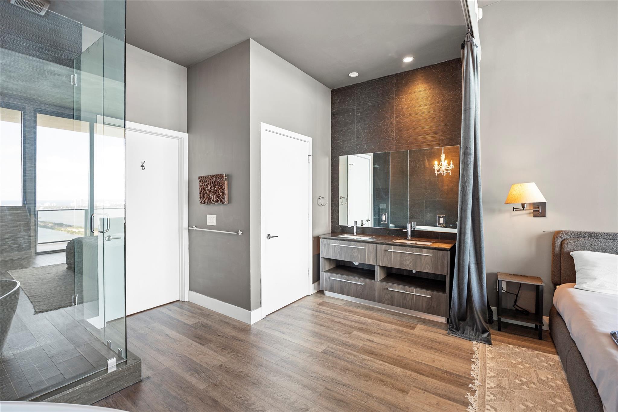 Gran Paraiso Condo - Residential Lease