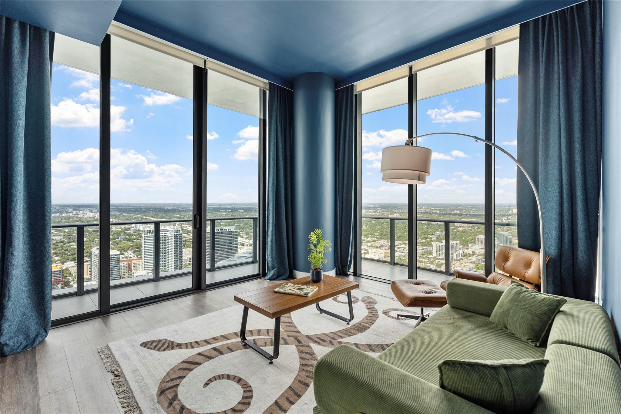 Gran Paraiso Condo - Residential Lease