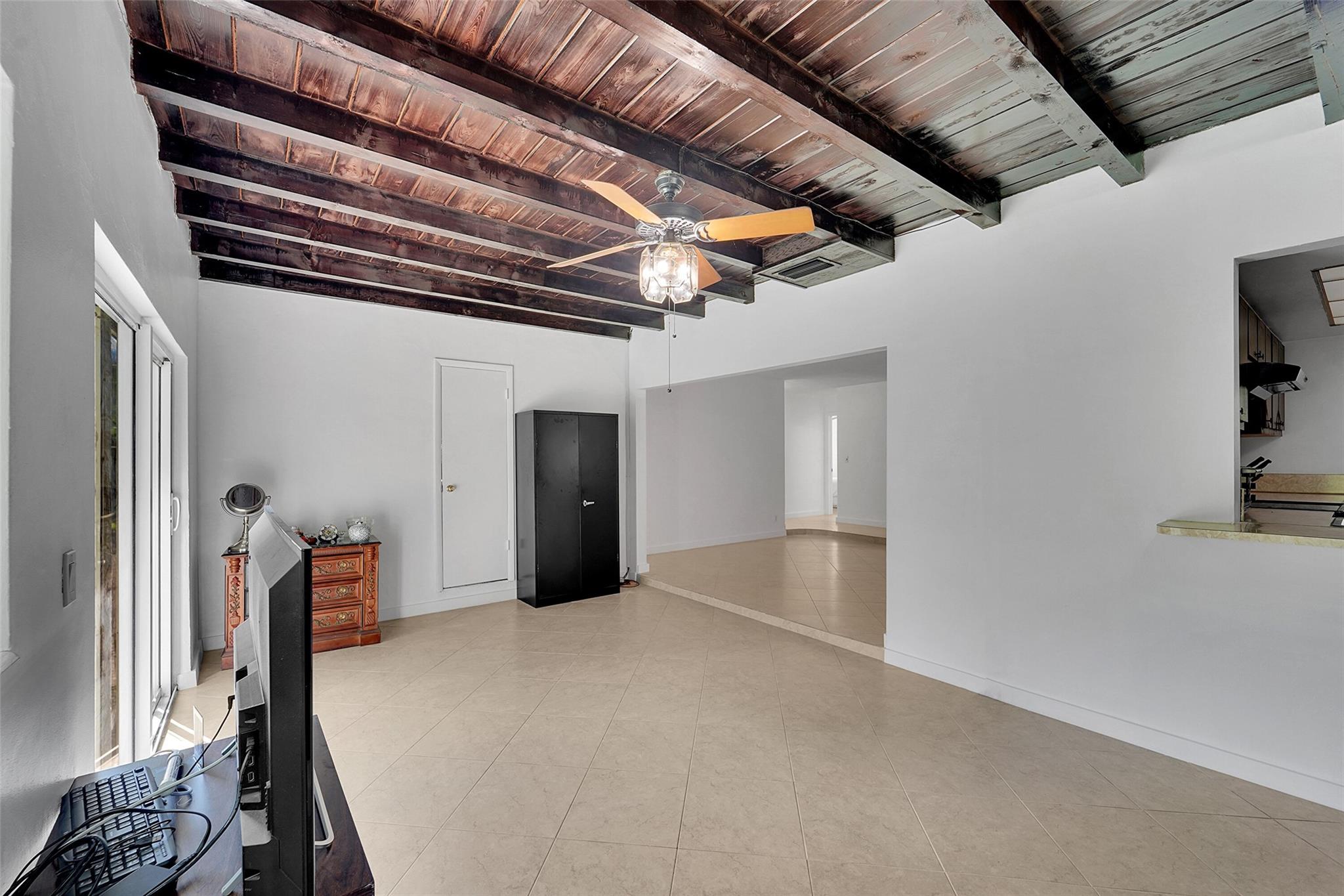 Falcon - Residential